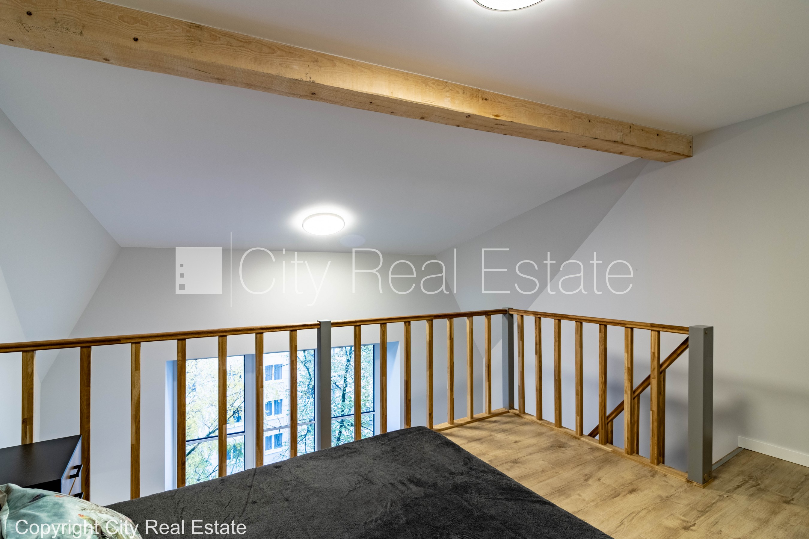 Объявление. Дом во дворе, реновированный дом, благоустроенная озеленённая территория, вход с улицы, лифт, Цена: 780 EUR/мес. Foto #12