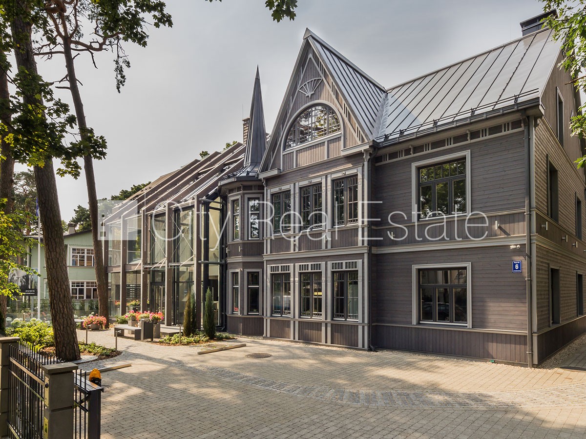 Sludinājumi. Jaunceltne, labiekārtots apzaļumots pagalms, vieta automašīnai, pazemes autostāvvieta, apzaļumota Cena: 2500 EUR/mēn Foto #16