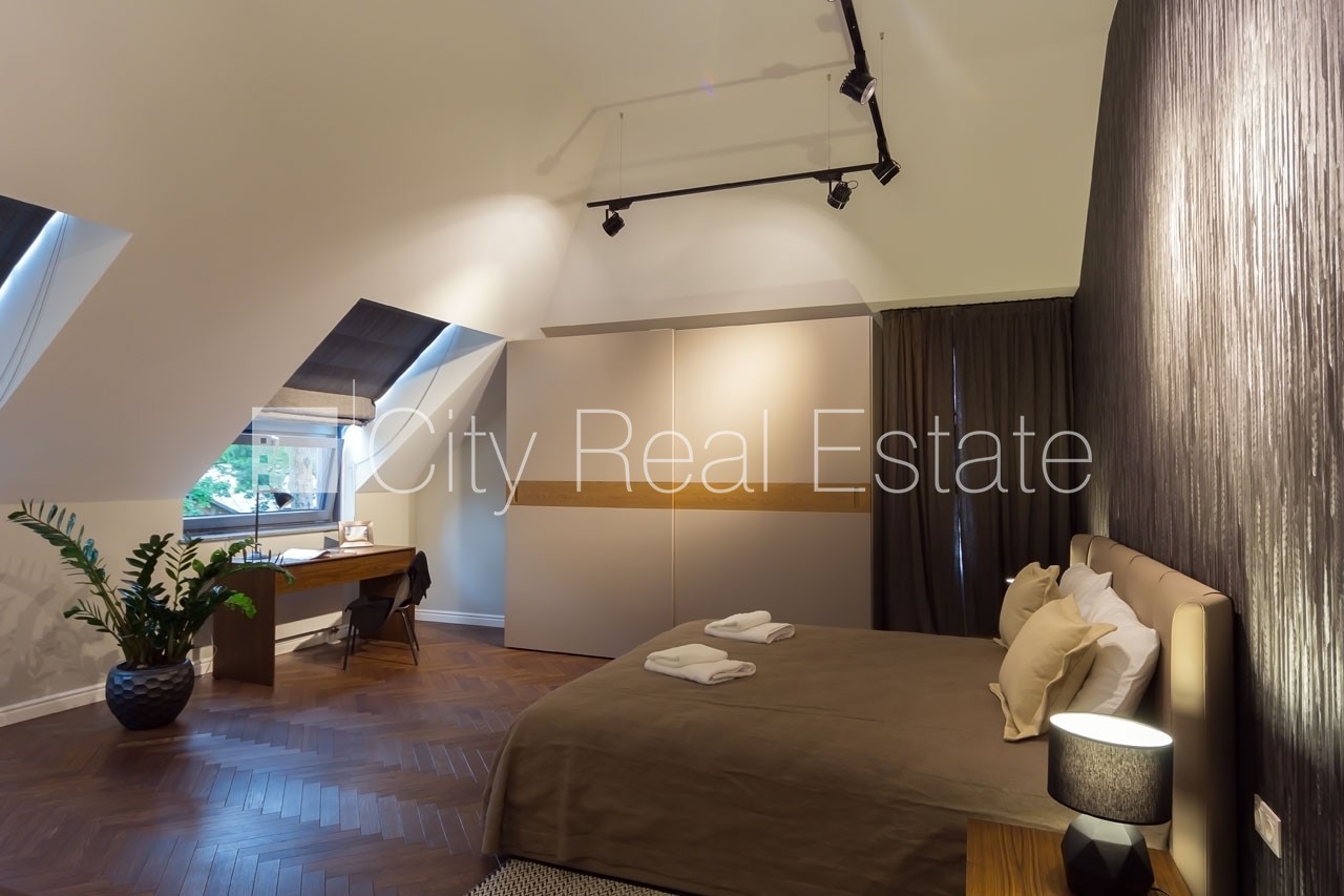 Sludinājumi. Jaunceltne, fasādes māja, zaļā teritorija, labiekārtota apzaļumota teritorija, teritorijas Cena: 3500 EUR/mēn Foto #4