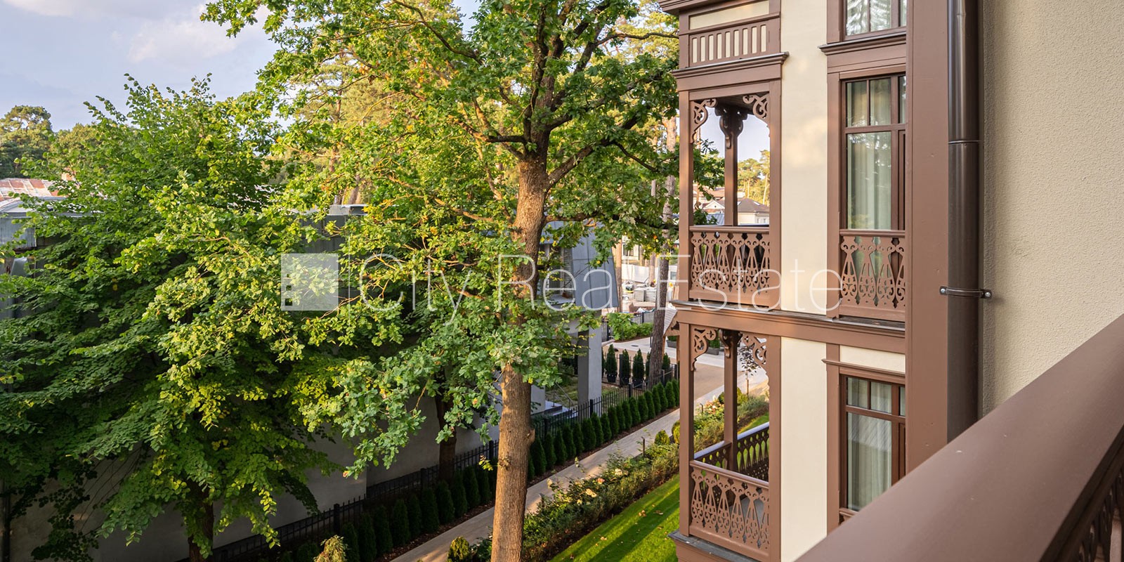 Sludinājumi. Jaunceltne, fasādes māja, zaļā teritorija, labiekārtota apzaļumota teritorija, teritorijas Cena: 2635 EUR/mēn Foto #9