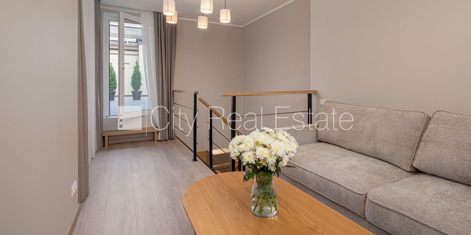 Sludinājumi. Jaunceltne, fasādes māja, zaļā teritorija, labiekārtota apzaļumota teritorija, teritorijas Cena: 2635 EUR/mēn Foto #7