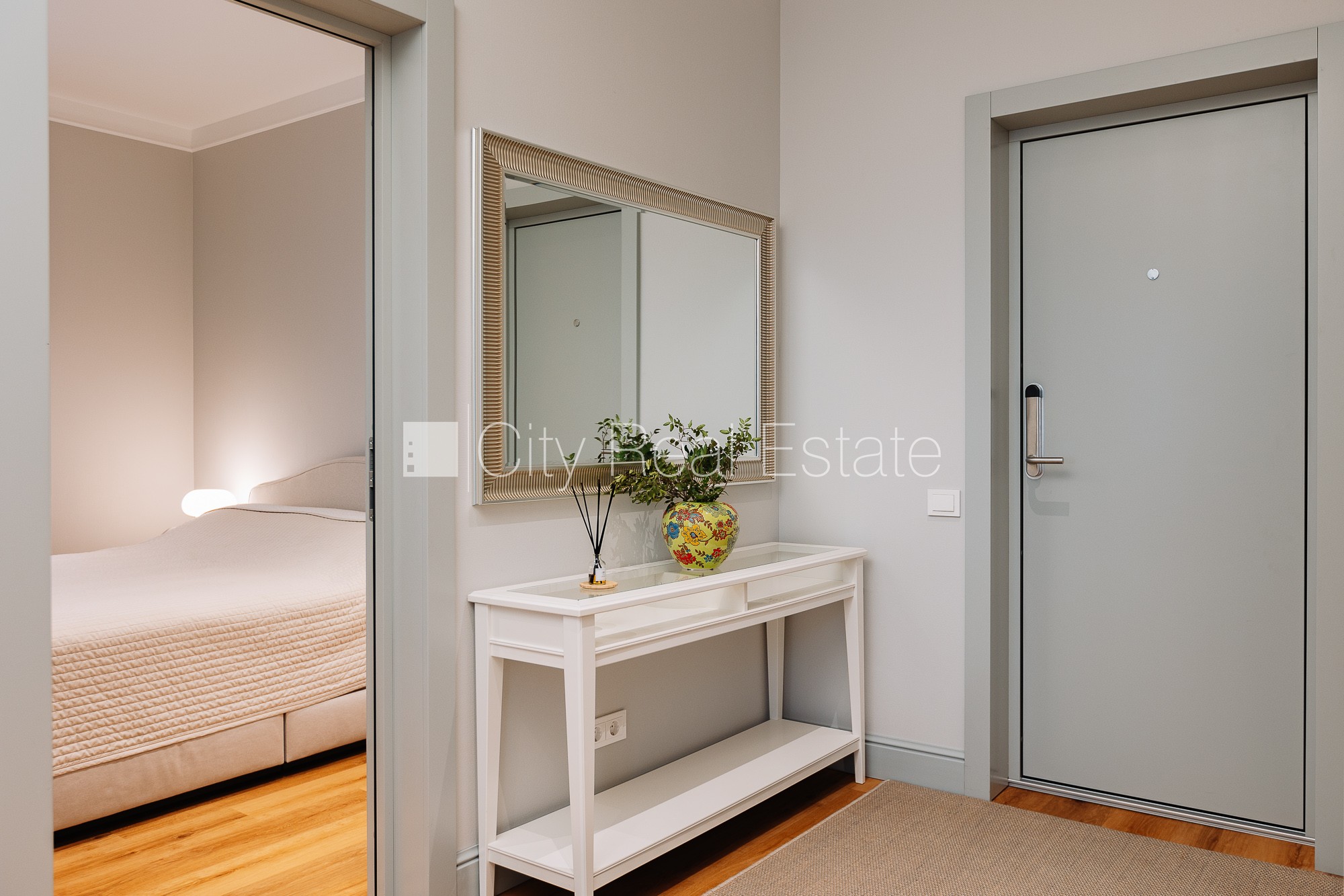 Sludinājumi. Fasādes māja, dzīvokļu skaits ēkā  5 gab., apsaimniekošanas maksa mēnesī 110 EUR, zaļā teritorija, Cena: 2000 EUR/mēn Foto #22