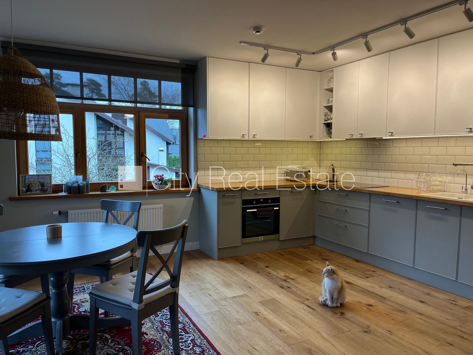 Sludinājumi. Jaunceltne, zaļā teritorija, labiekārtota apzaļumota teritorija, labiekārtots apzaļumots pagalms, Cena: 1950 EUR/mēn Foto #6