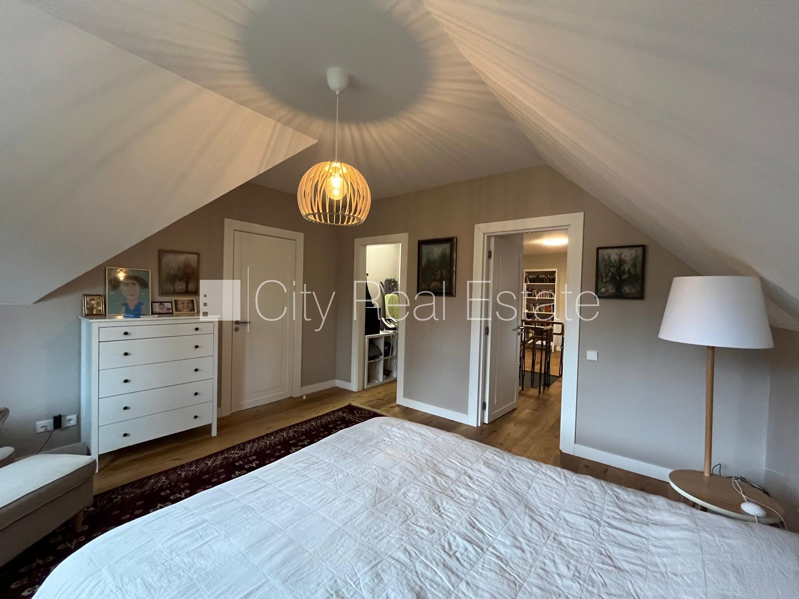 Sludinājumi. Jaunceltne, zaļā teritorija, labiekārtota apzaļumota teritorija, labiekārtots apzaļumots pagalms, Cena: 1950 EUR/mēn Foto #17