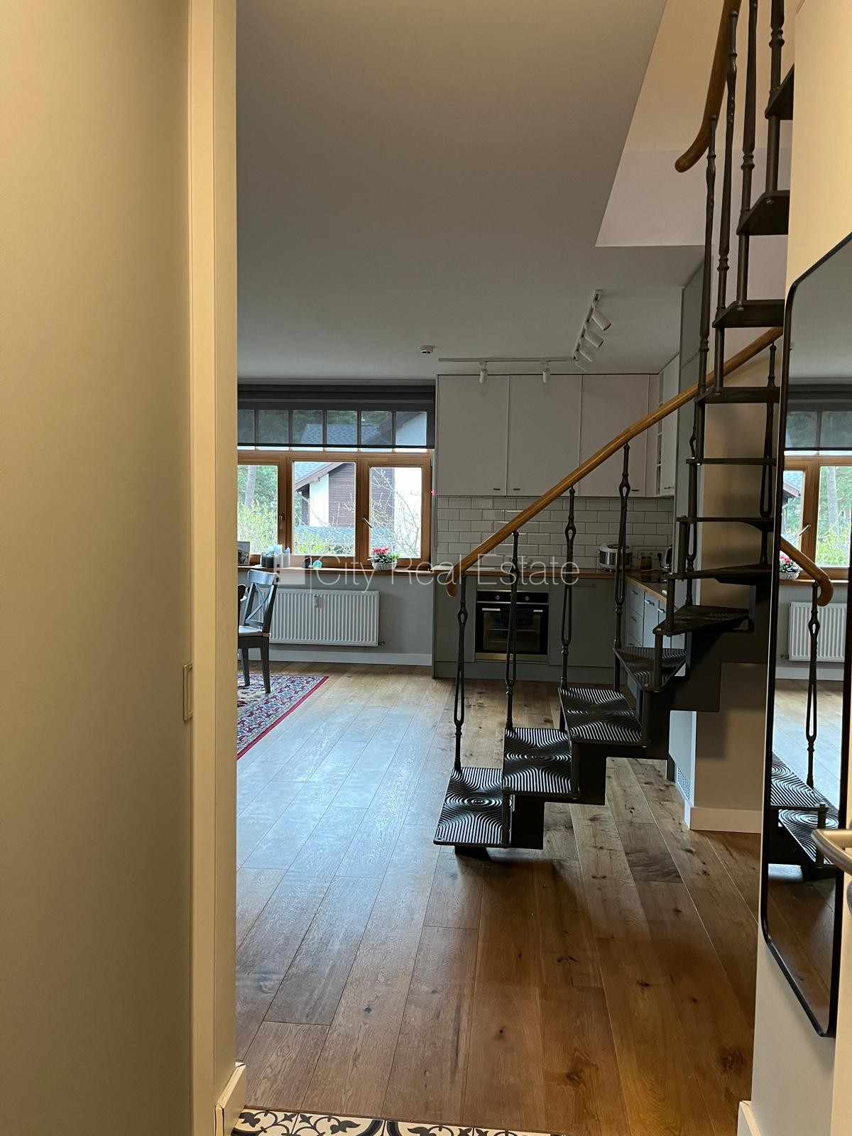 Sludinājumi. Jaunceltne, zaļā teritorija, labiekārtota apzaļumota teritorija, labiekārtots apzaļumots pagalms, Cena: 1950 EUR/mēn Foto #12