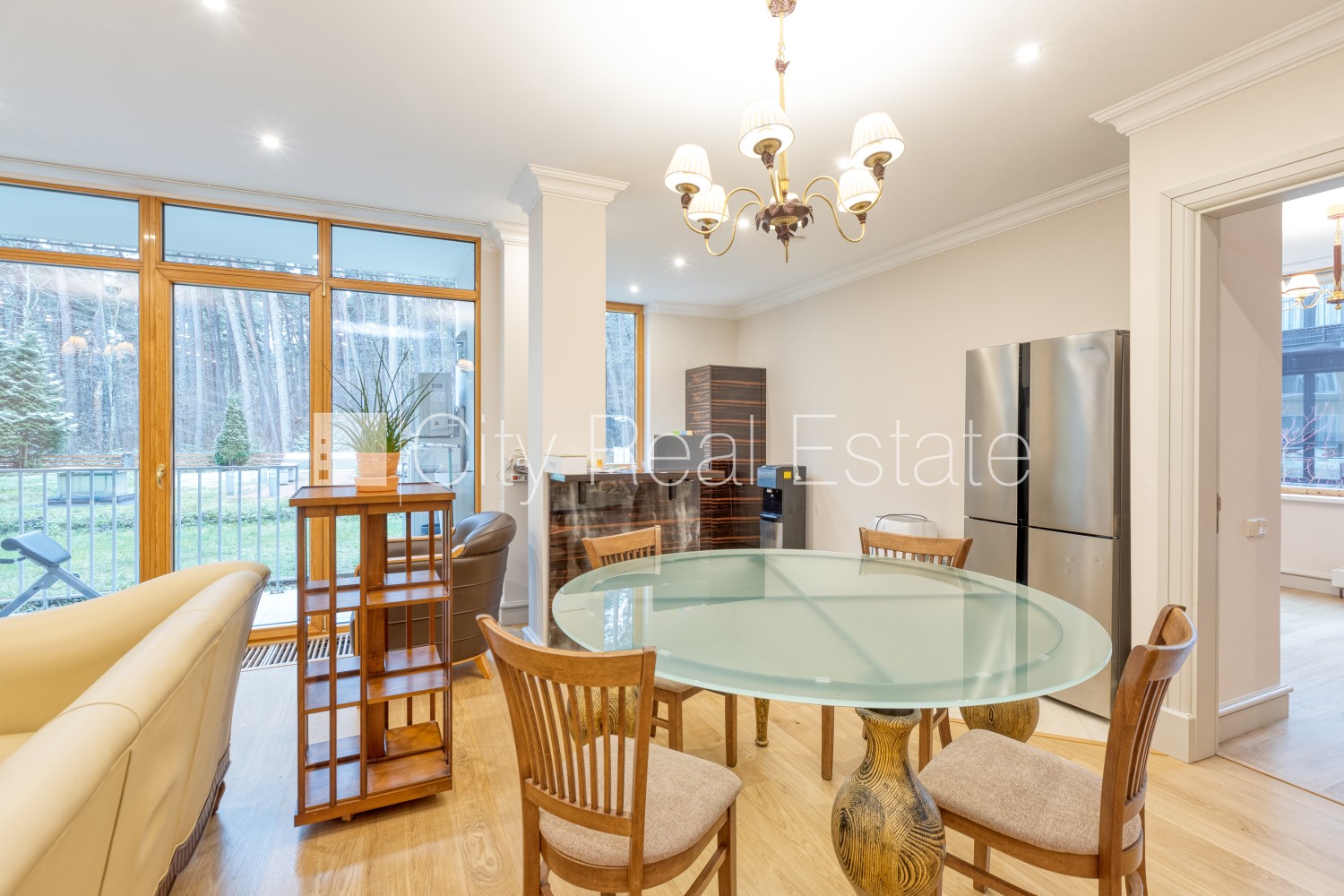 Sludinājumi. Jaunceltne, fasādes māja, zaļā teritorija, slēgta teritorija, pazemes autostāvvieta, ieeja no Cena: 2500 EUR/mēn Foto #4