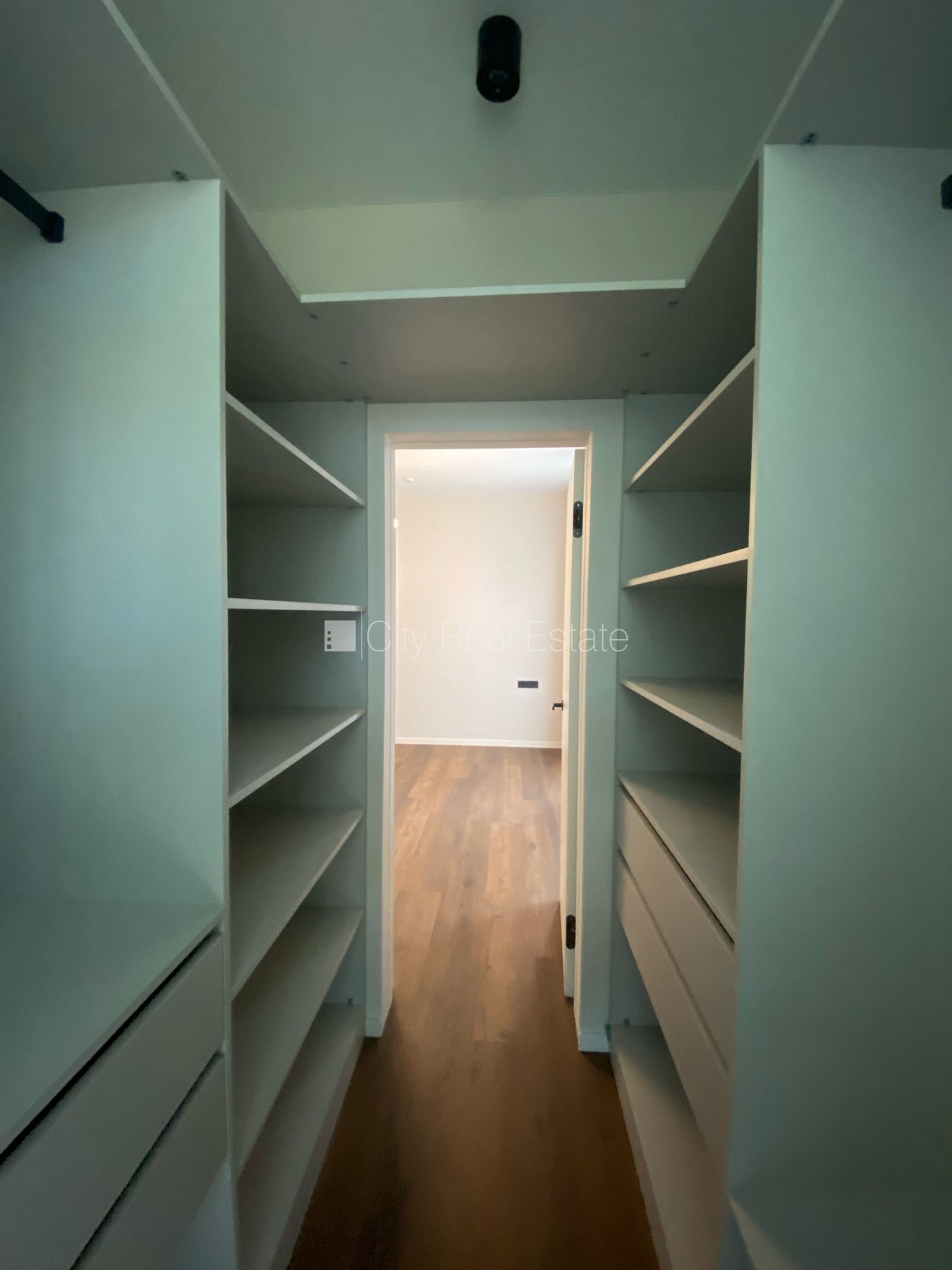 Sludinājumi. Rindu māja, energo efektīva māja, labiekārtots apzaļumots pagalms, bruģēts piebraucamais ceļš, Cena: 230000 EUR Foto #18