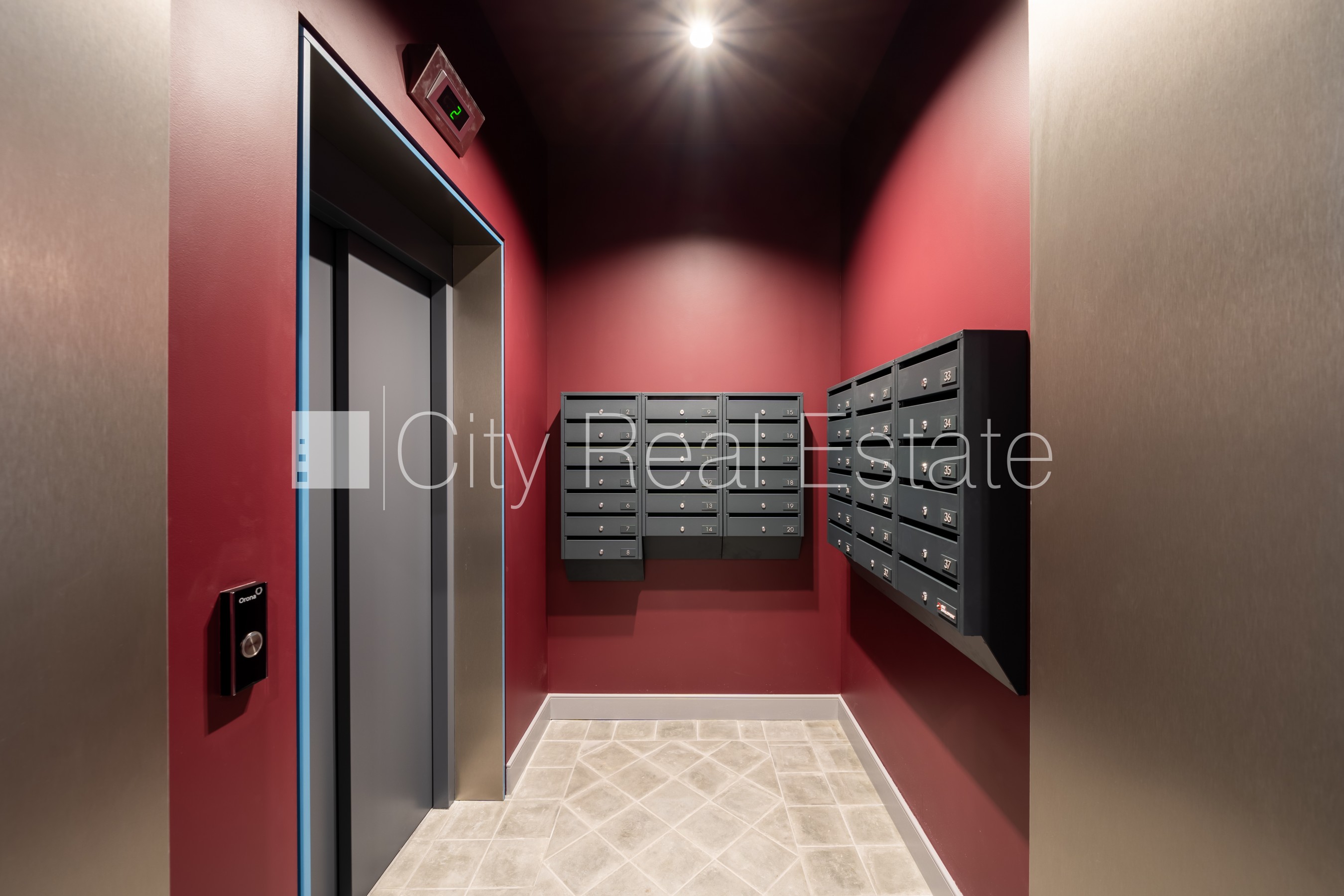 Sludinājumi. Projekts - Place 4, fasādes māja, renovēta māja, slēgts pagalms, ieeja no ielas, ir lifts, kāpņu Cena: 110550 EUR Foto #14