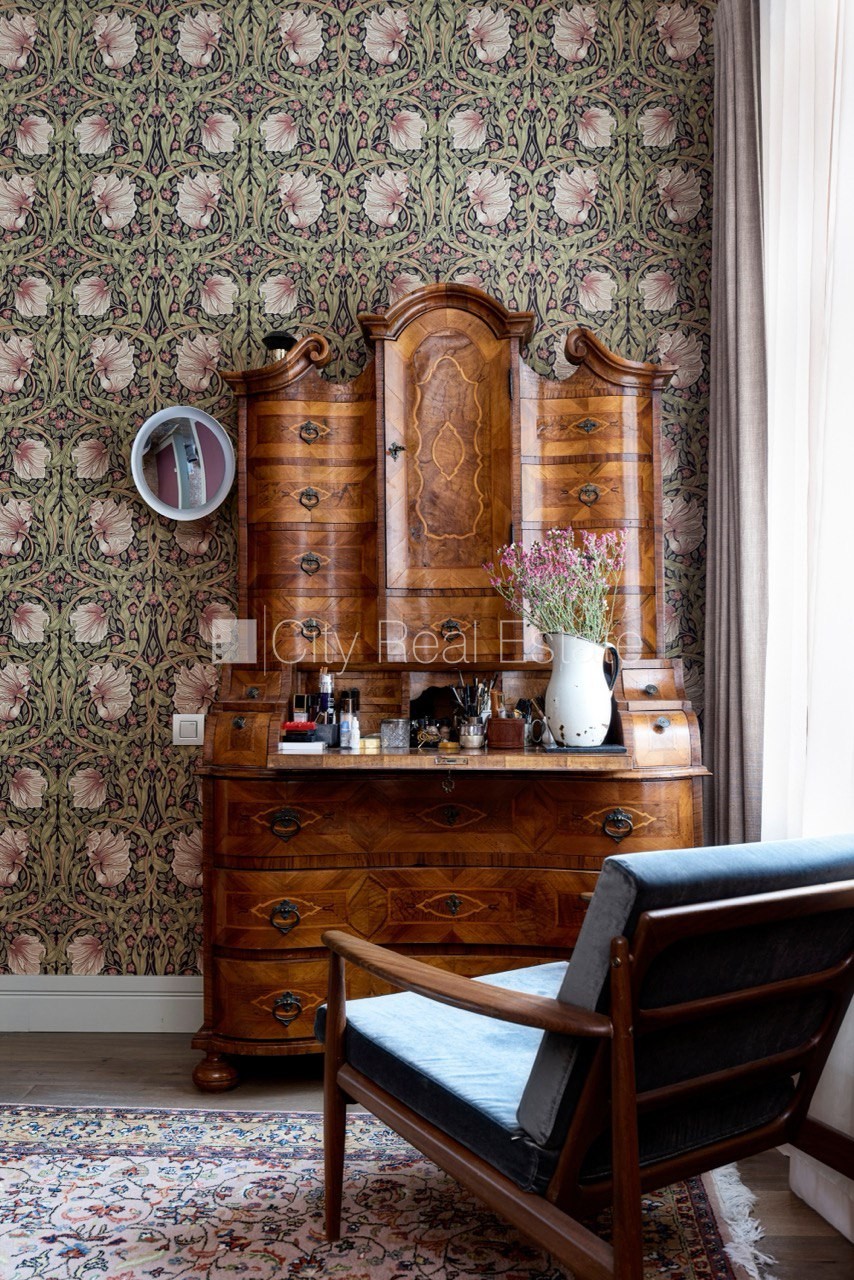 Sludinājumi. Privātmāja, labiekārtota apzaļumota teritorija, bruģēts piebraucamais ceļš, iežogota teritorija, Cena: 6000 EUR/mēn Foto #18