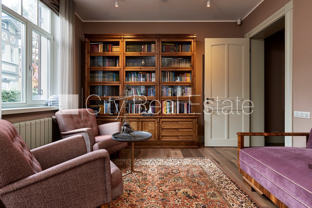 Sludinājumi. Privātmāja, labiekārtota apzaļumota teritorija, bruģēts piebraucamais ceļš, iežogota teritorija, Cena: 6000 EUR/mēn Foto #14