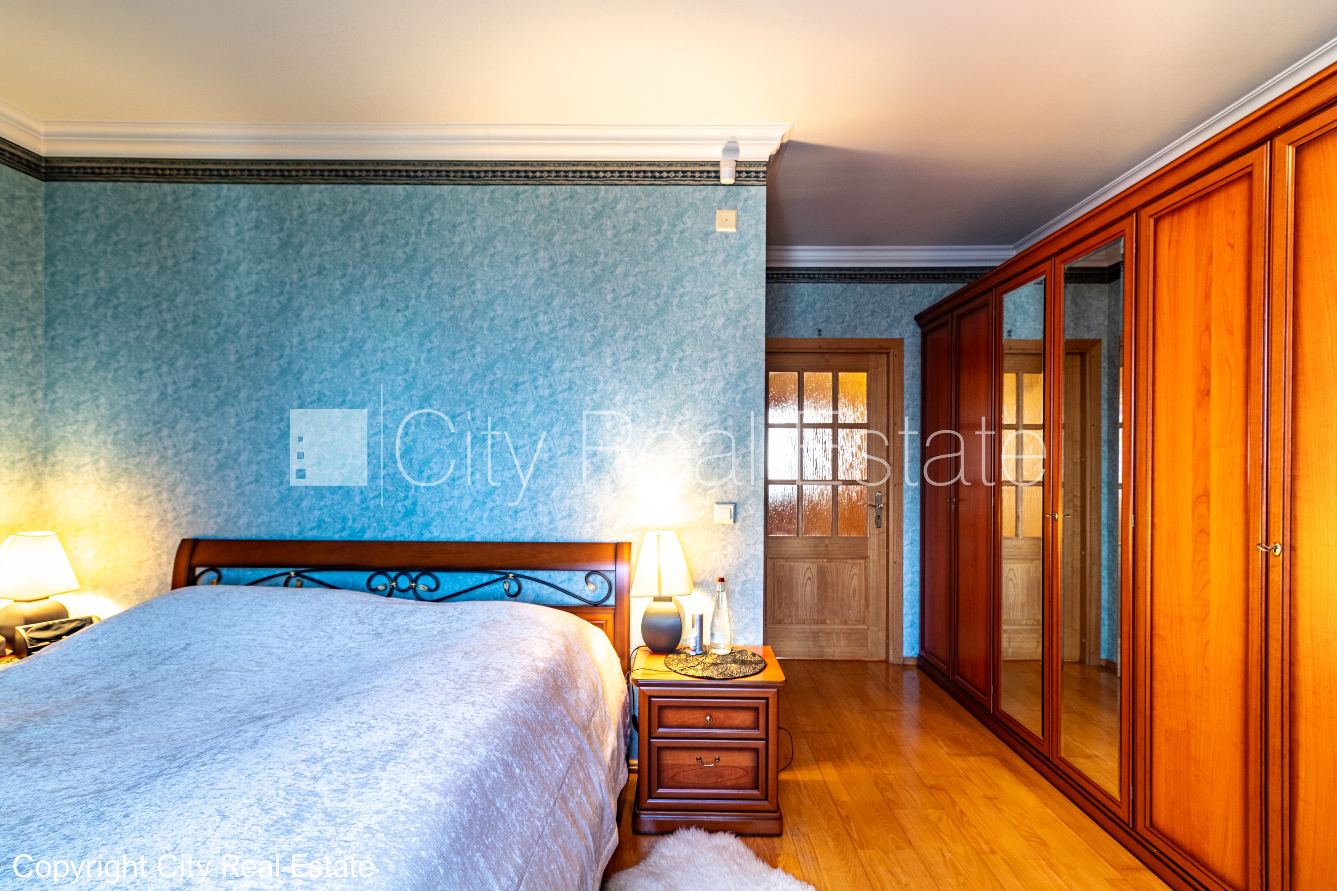 Sludinājumi. Zeme īpašumā, mainīts Jumta segums, labiekārtots apzaļumots pagalms, iežogota teritorija, vieta Cena: 255000 EUR Foto #11