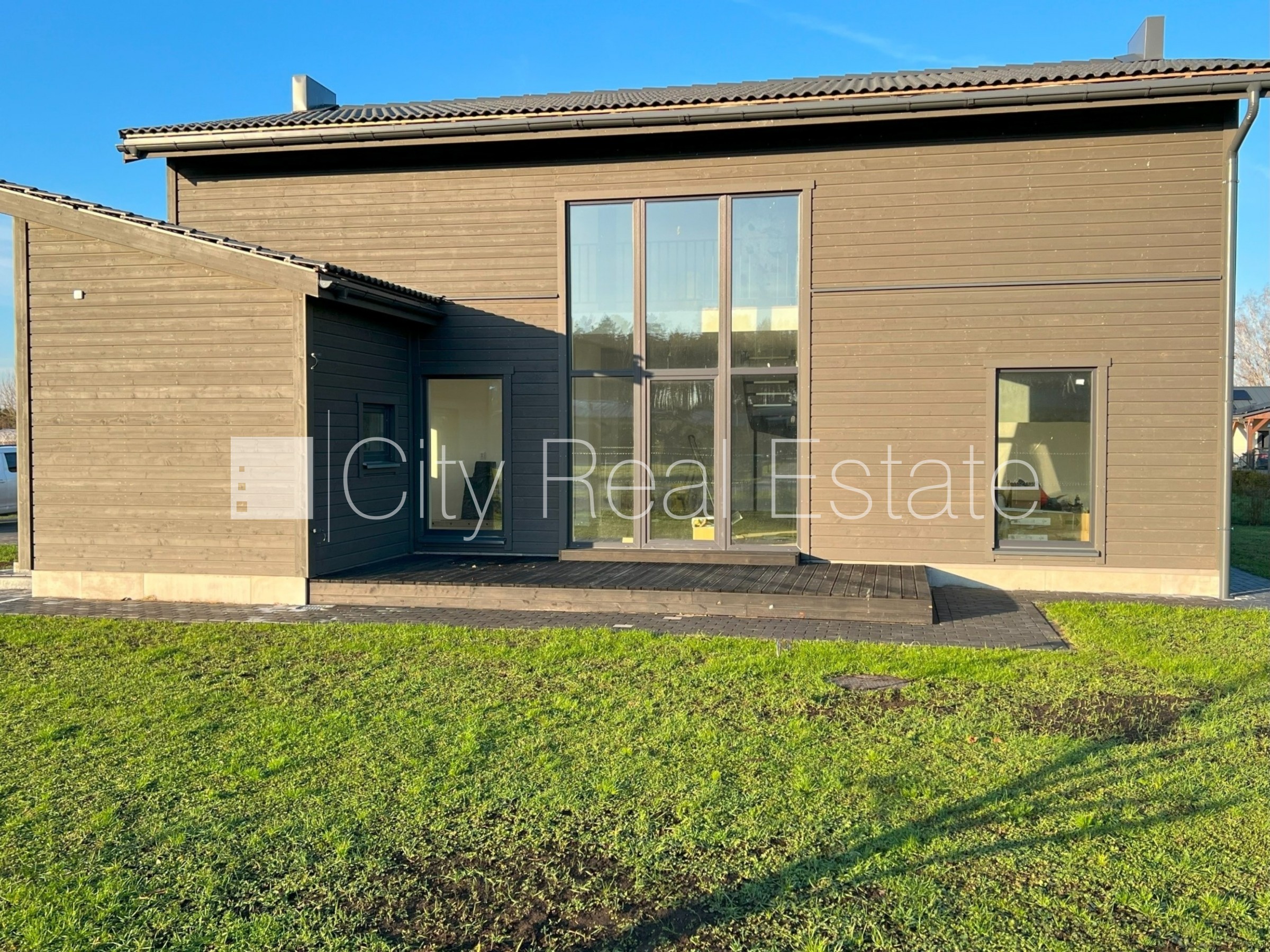 Sludinājumi. Privātmāja, energo efektīva māja, labiekārtota apzaļumota teritorija, bruģēts piebraucamais ceļš, Cena: 270000 EUR Foto #22