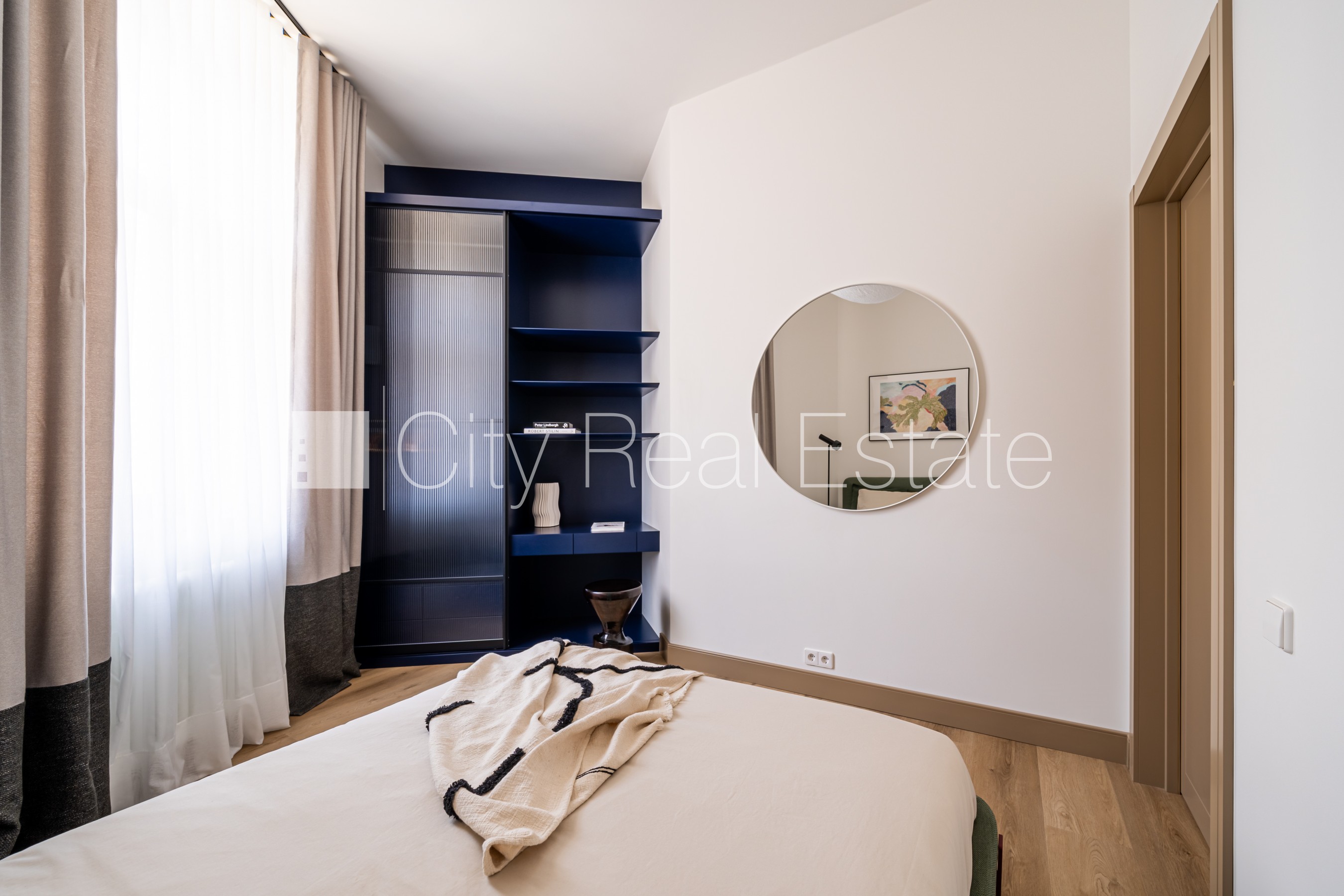 Sludinājumi. Projekts - Place 4, fasādes māja, renovēta māja, ir lifts, kāpņu telpa pēc kapitālā remonta, logi Cena: 202533 EUR Foto #10