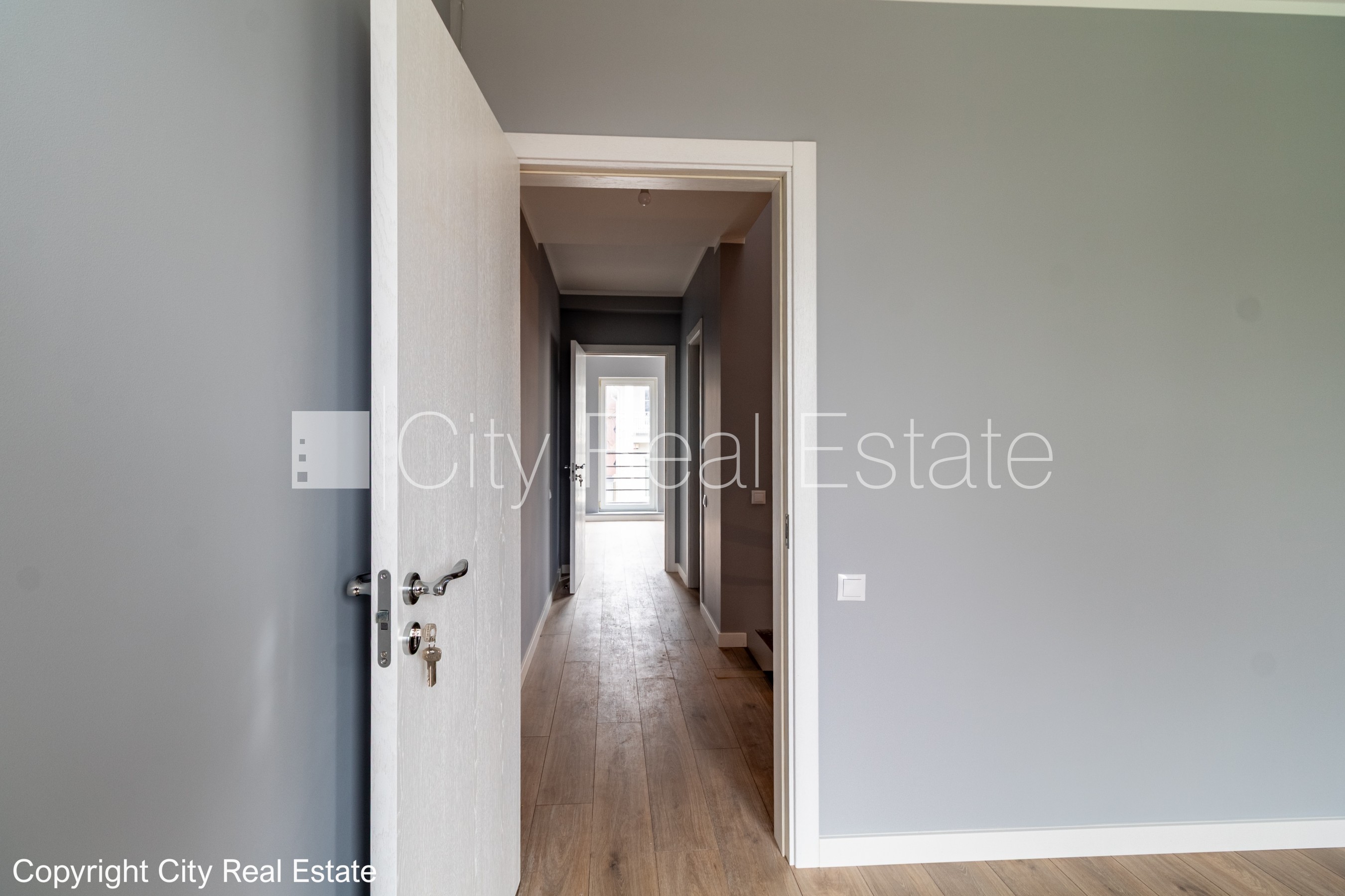 Sludinājumi. Zeme īpašumā, rindu māja, jaunceltne, dzīvokļu skaits ēkā  4 gab., keramzīta bloku sienas, fasāde Cena: 240000 EUR Foto #12