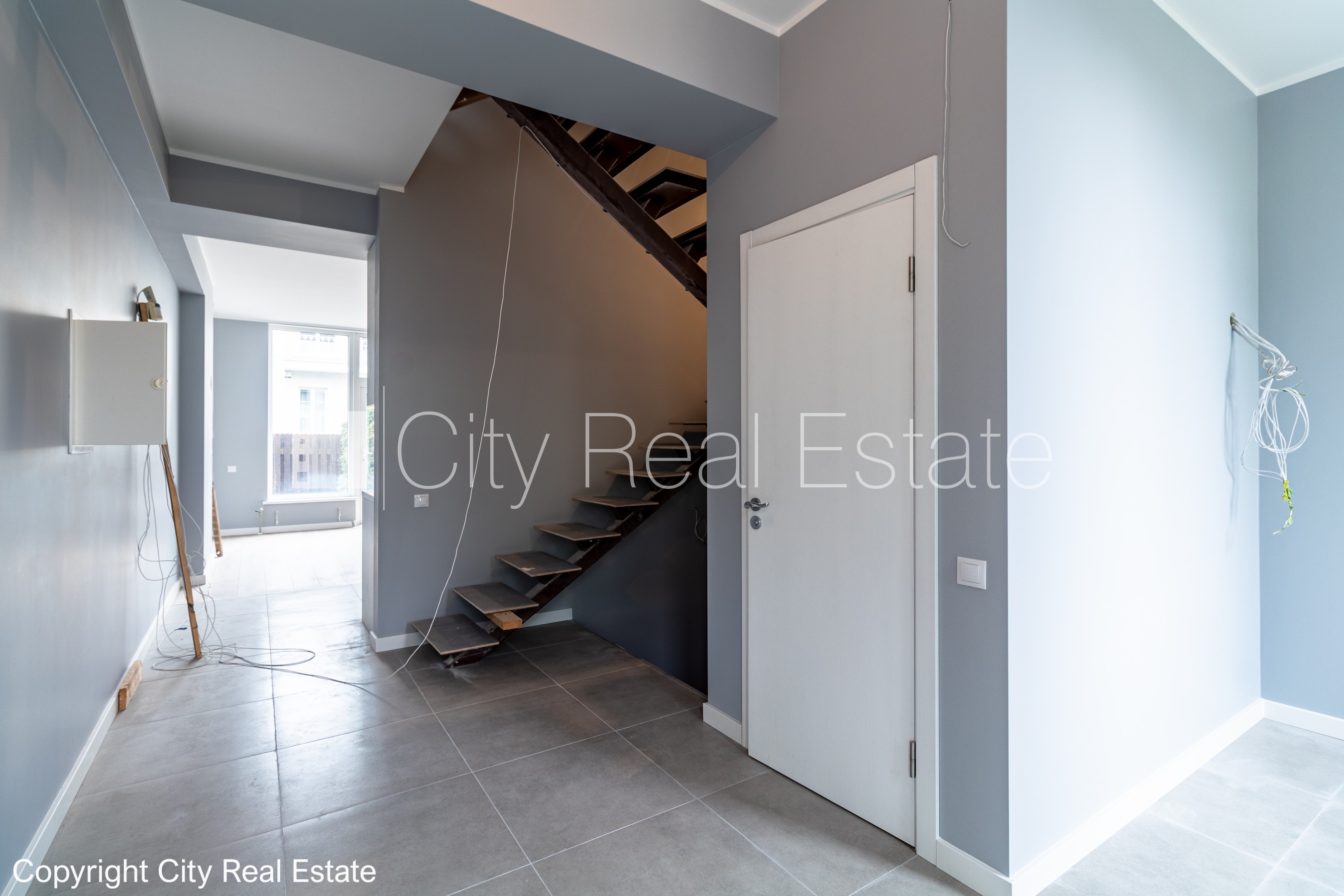 Sludinājumi. Zeme īpašumā, rindu māja, jaunceltne, dzīvokļu skaits ēkā  4 gab., keramzīta bloku sienas, fasāde Cena: 240000 EUR Foto #21