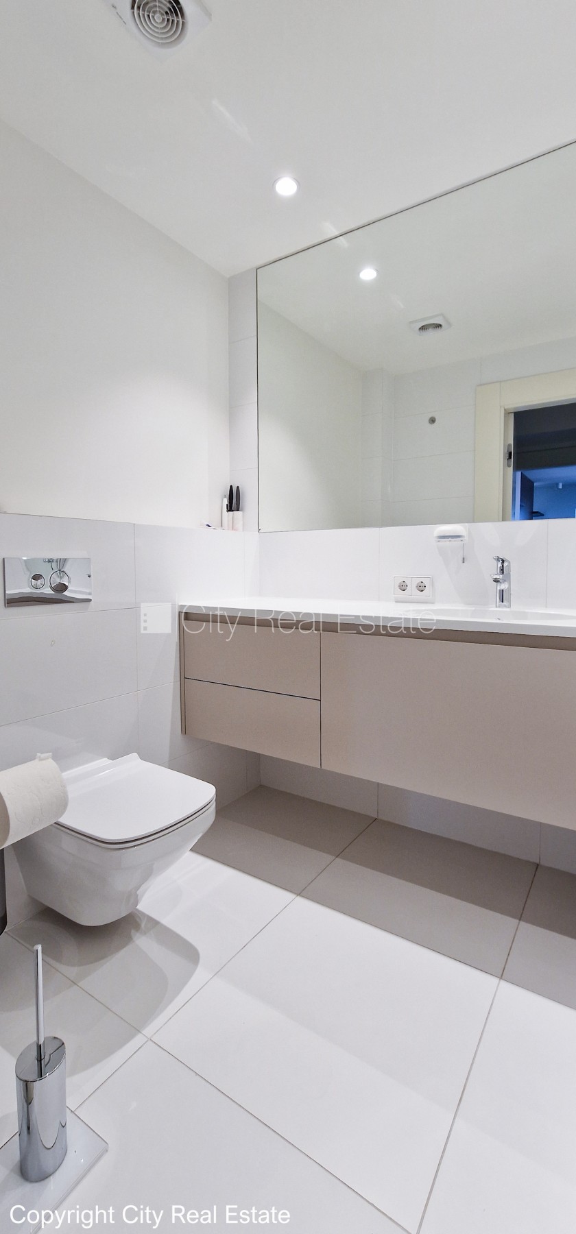 Sludinājumi. Jaunceltne, slēgts pagalms, iespēja nomāt autostāvvietu, apzaļumota teritorija ar jaunu kokaugu Cena: 340000 EUR Foto #14