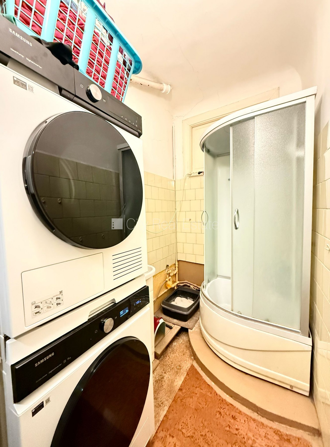 Sludinājumi. Fasādes māja, renovēta māja, labiekārtota apzaļumota teritorija, slēgts pagalms, ieeja no ielas, ir Cena: 139000 EUR Foto #16