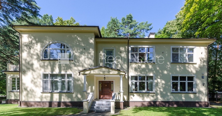 Sludinājumi. Puse mājas, dzīvokļu skaits ēkā  2 gab., zaļā teritorija, iežogota teritorija ar metāla sētu, Cena: 2500 EUR/mēn Foto #14