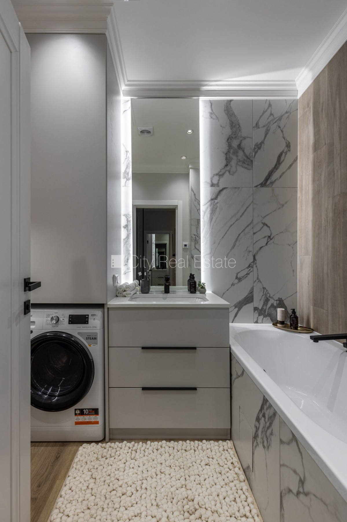 Sludinājumi. Jaunceltne, pagrabstāvā pieejama noliktava, iežogota teritorija, pazemes autostāvvieta, ir lifts, Cena: 177600 EUR Foto #5