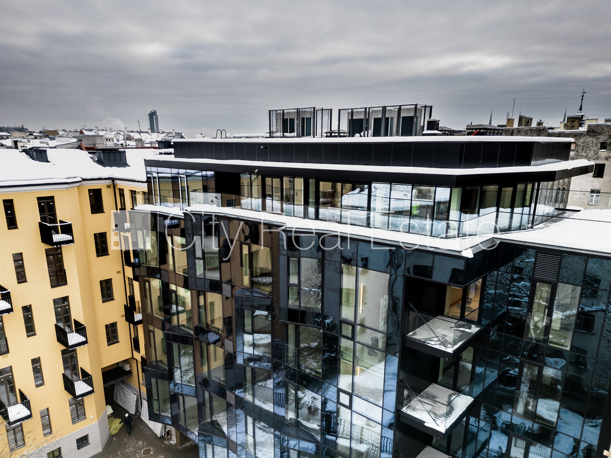 Sludinājumi. Fasādes māja, renovēta māja, energo efektīva māja, slēgts pagalms, iespēja nomāt autostāvvietu, Cena: 3110 EUR/mēn Foto #12