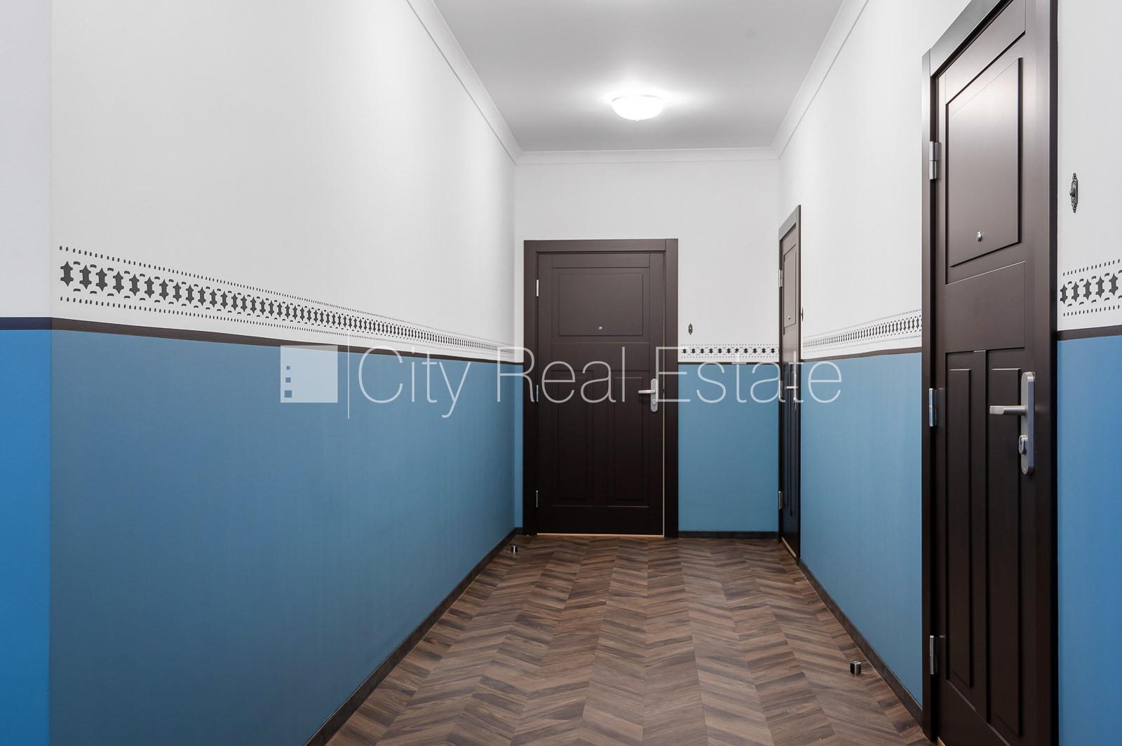 Sludinājumi. Zeme īpašumā, fasādes māja, renovēta māja, slēgts pagalms, iespēja nomāt autostāvvietu, ieeja no Cena: 106000 EUR Foto #10