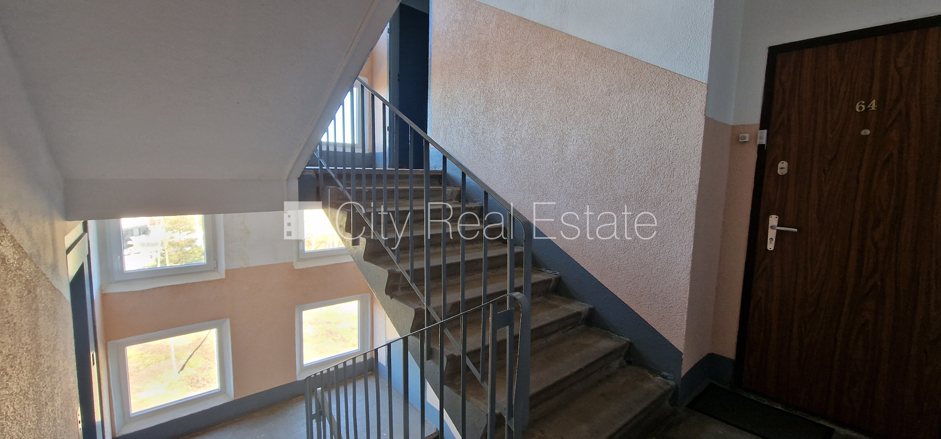 Sludinājumi. Zemes nomas maksa 50 gadā, viena kvadrātmetra apsaimniekošanas maksa mēnesī  0,48 EUR, zaļā Cena: 89900 EUR Foto #25