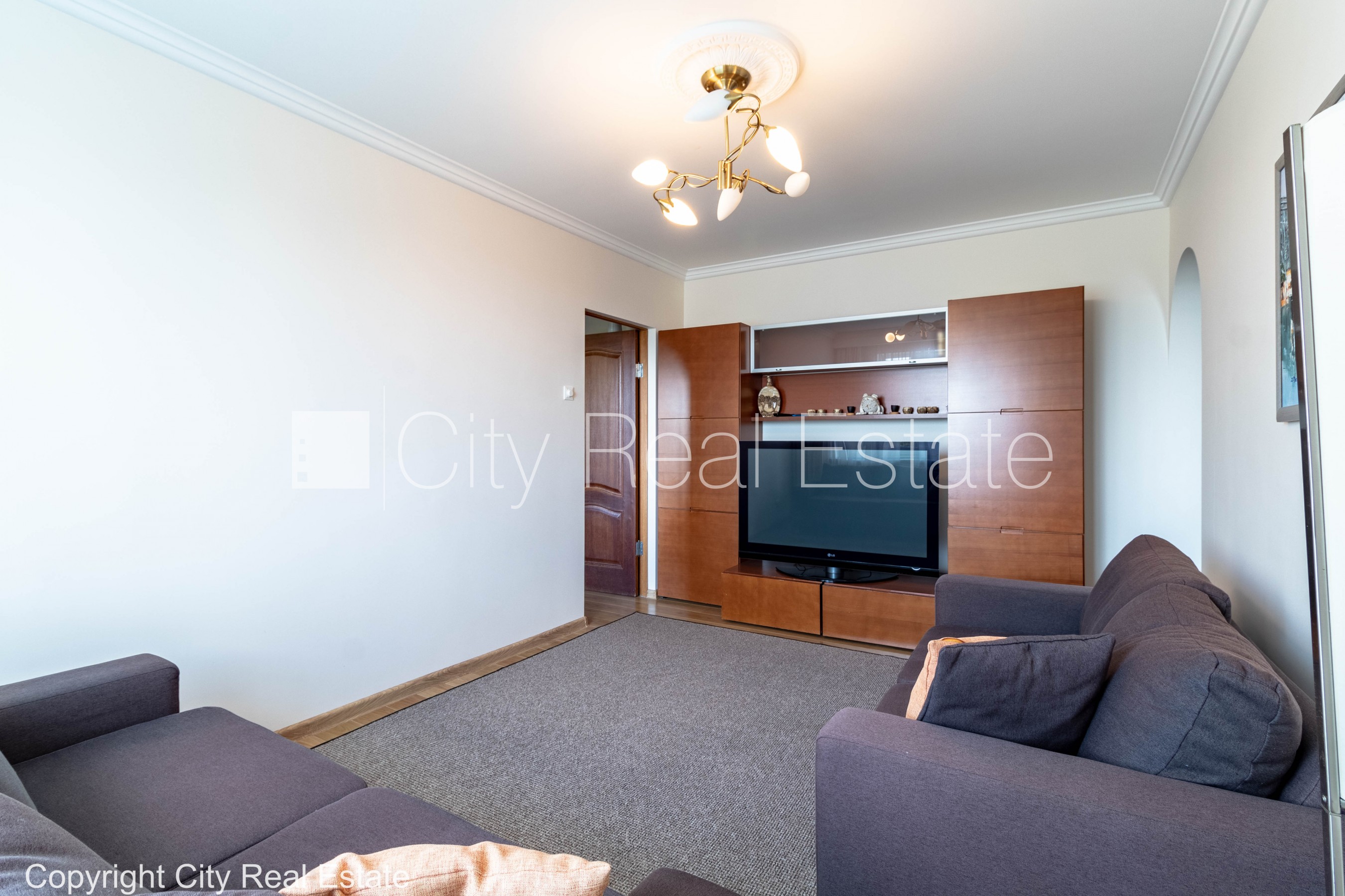 Sludinājumi. Zemes nomas maksa 50 gadā, viena kvadrātmetra apsaimniekošanas maksa mēnesī  0,48 EUR, zaļā Cena: 89900 EUR Foto #12