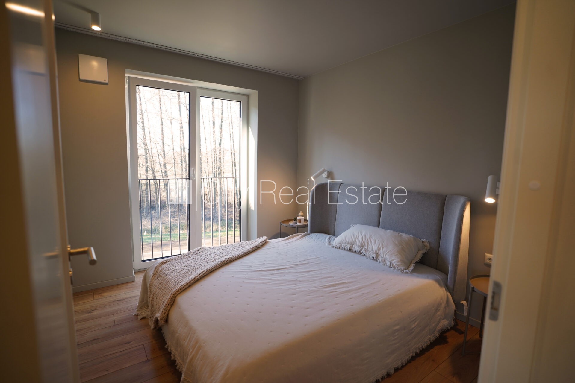 Sludinājumi. Jaunceltne, dzīvokļu skaits ēkā  4 gab., viena kvadrātmetra apsaimniekošanas maksa mēnesī  1 EUR, Cena: 700 EUR/mēn Foto #5