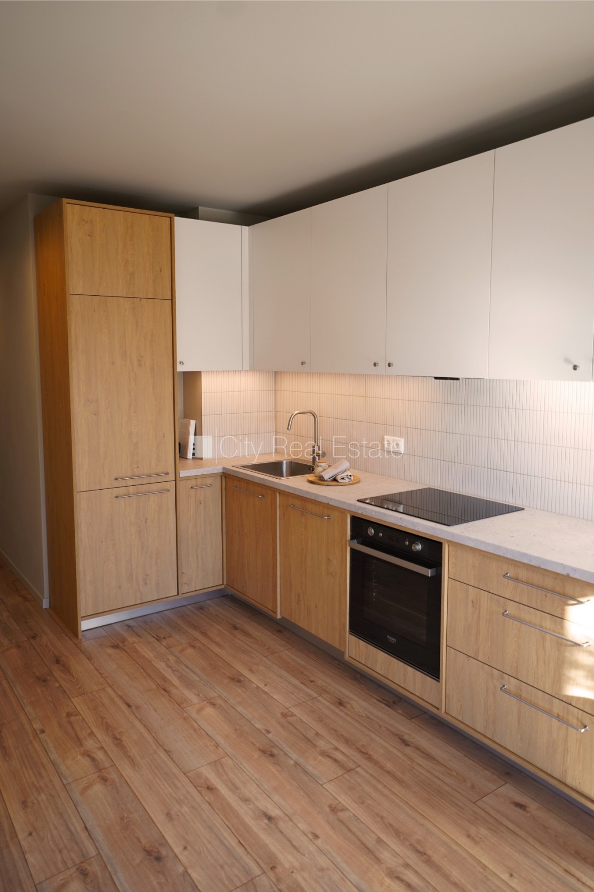 Sludinājumi. Jaunceltne, dzīvokļu skaits ēkā  4 gab., viena kvadrātmetra apsaimniekošanas maksa mēnesī  1 EUR, Cena: 900 EUR/mēn Foto #6