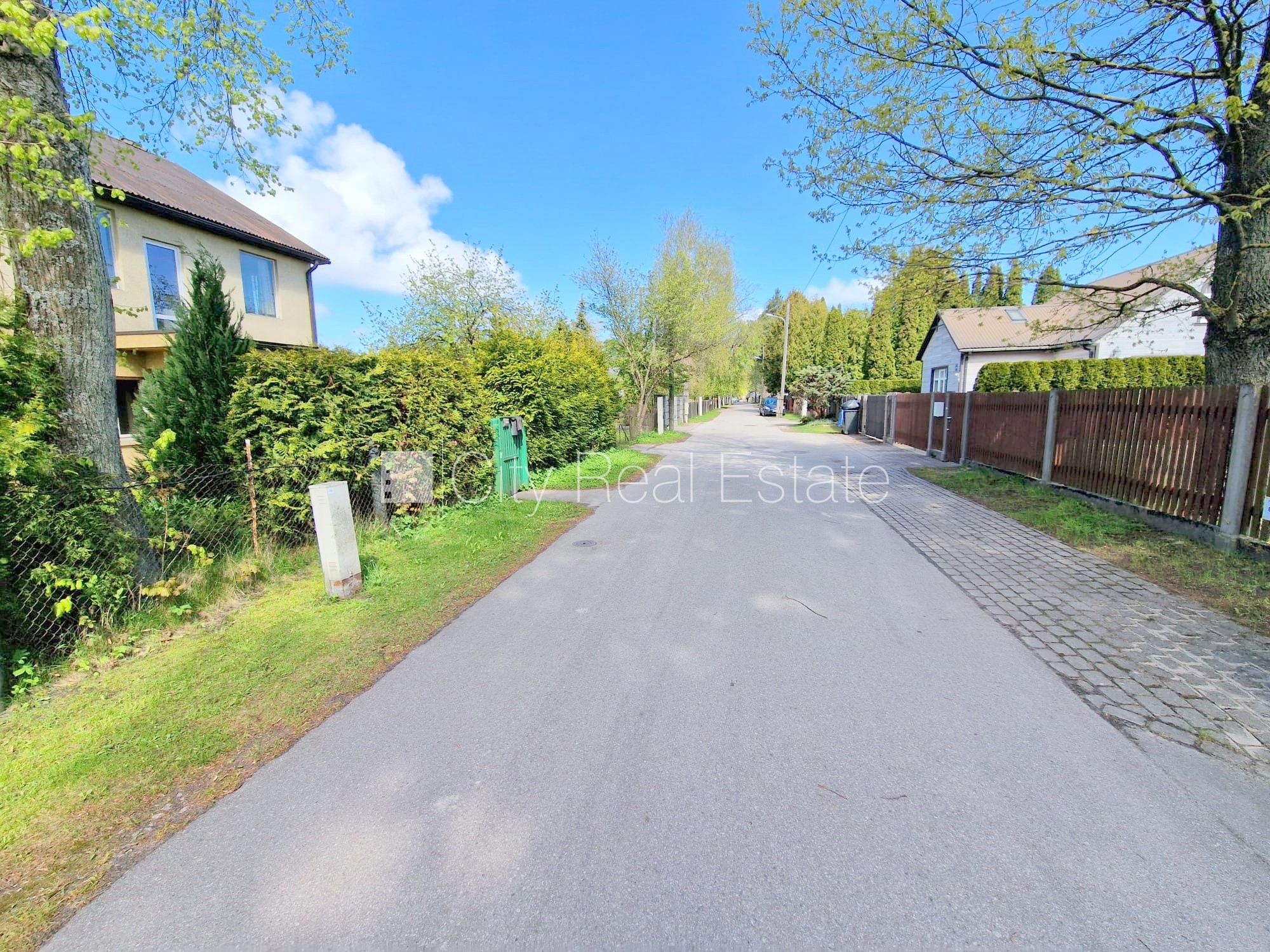 Sludinājumi. Privātmāja, vasarnīca, šīfera jumta segums, ķieģeļu mūra sienas, labiekārtota apzaļumota Cena: 215000 EUR Foto #13