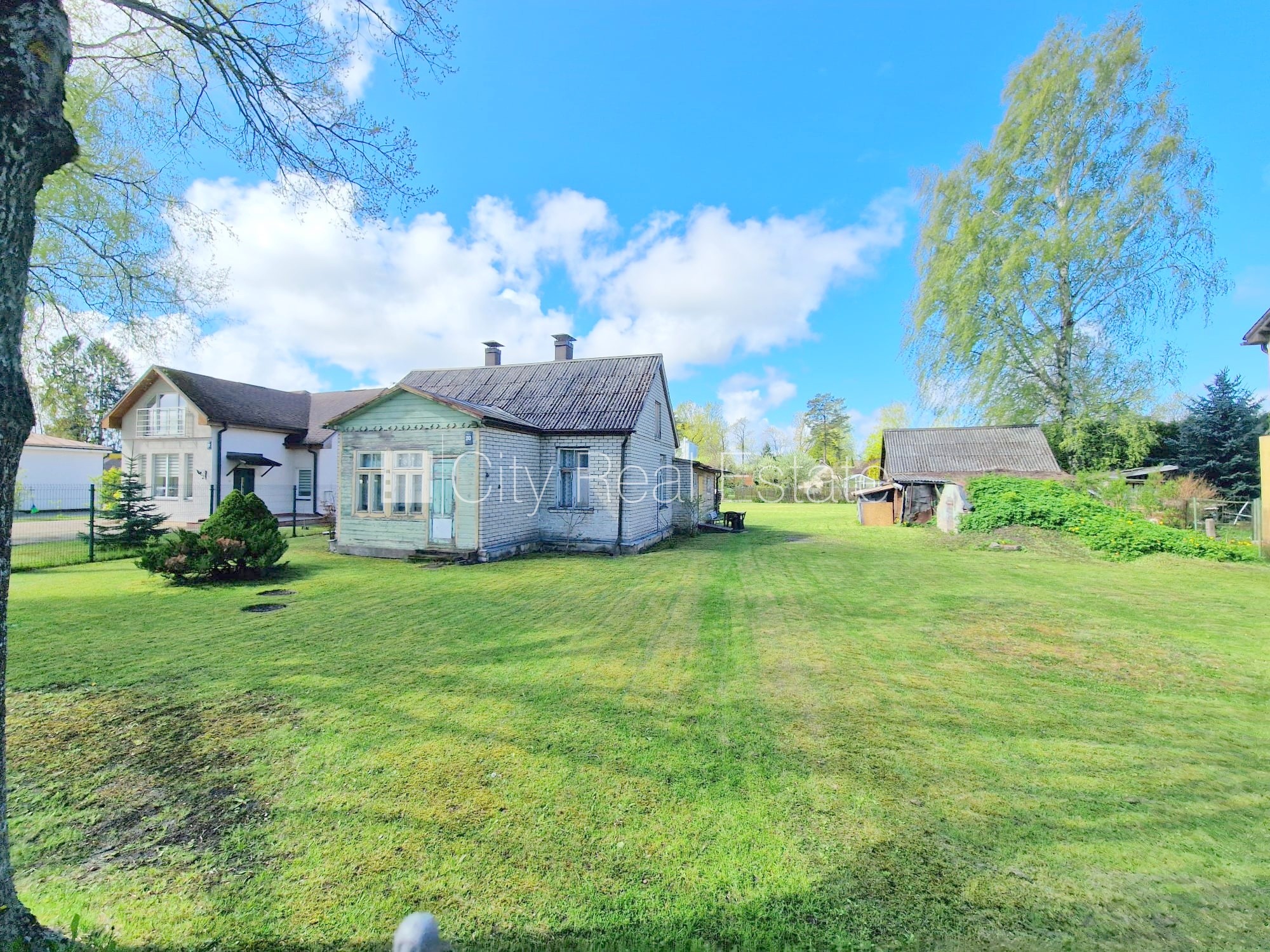 Sludinājumi. Privātmāja, vasarnīca, šīfera jumta segums, ķieģeļu mūra sienas, labiekārtota apzaļumota Cena: 215000 EUR Foto #8