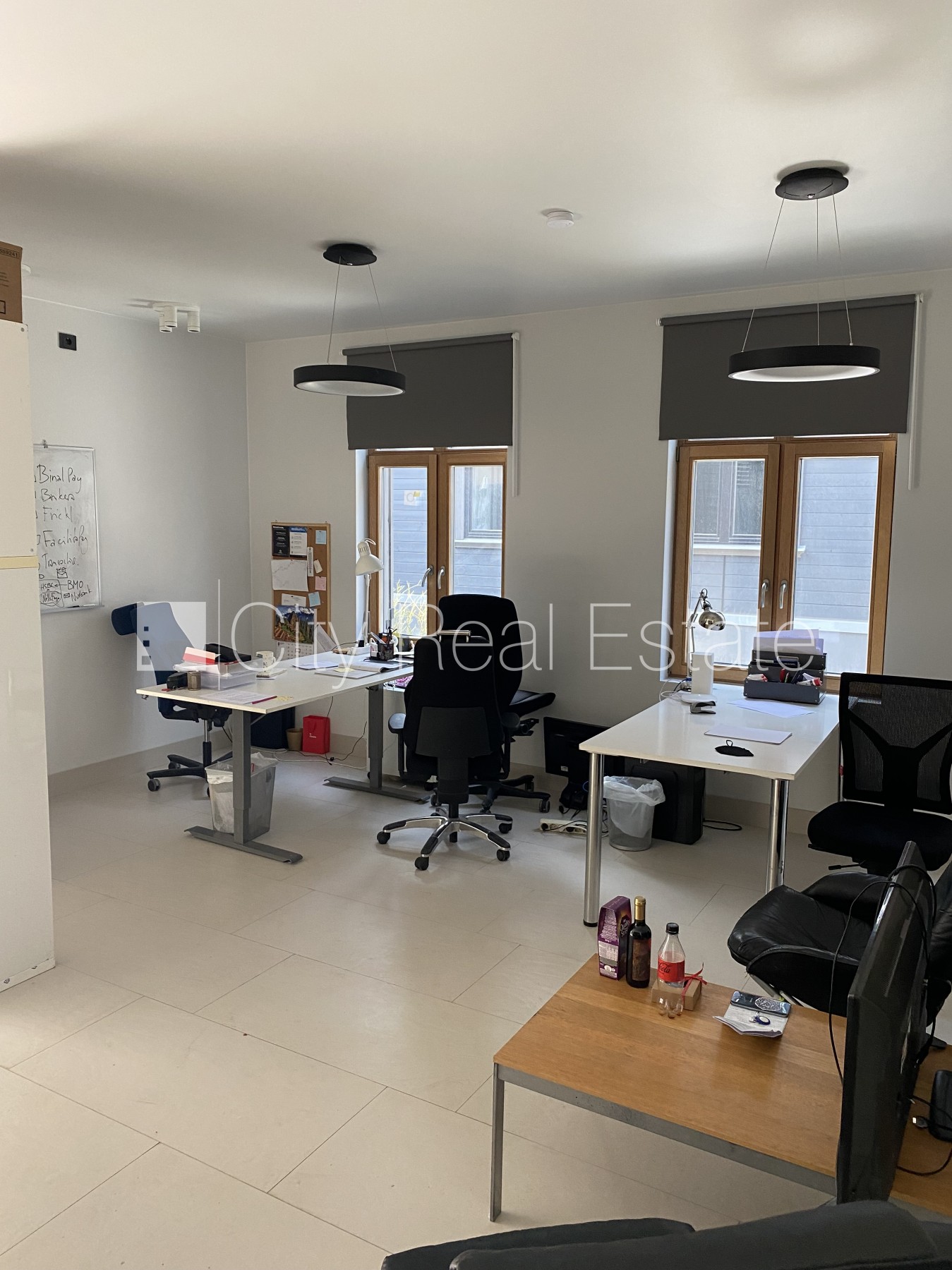 Объявление. Фасадный дом, реновированный дом, вход с улицы, полная отделка , совмещённый санузел, душевая Цена: 1163 EUR/мес. Foto #4