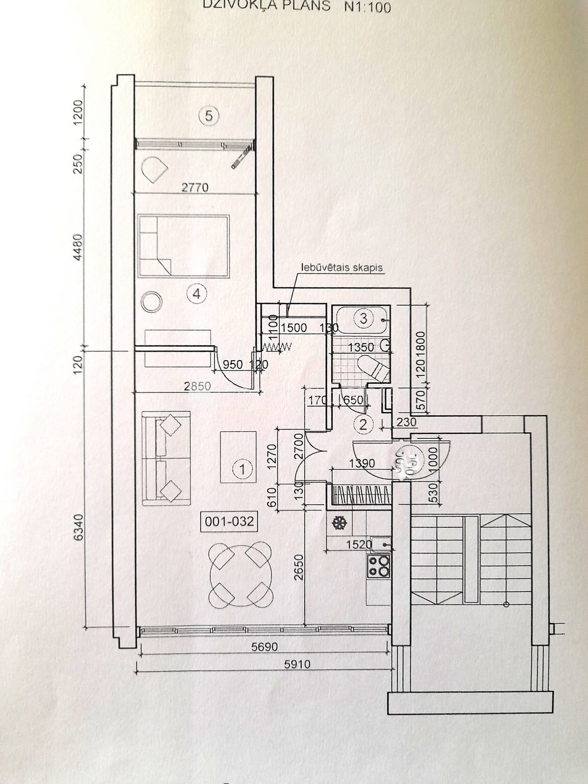 Sludinājumi. Fasādes māja, labiekārtots apzaļumots pagalms, vieta automašīnai, ieeja no ielas un pagalma, kāpņu Cena: 105000 EUR Foto #23