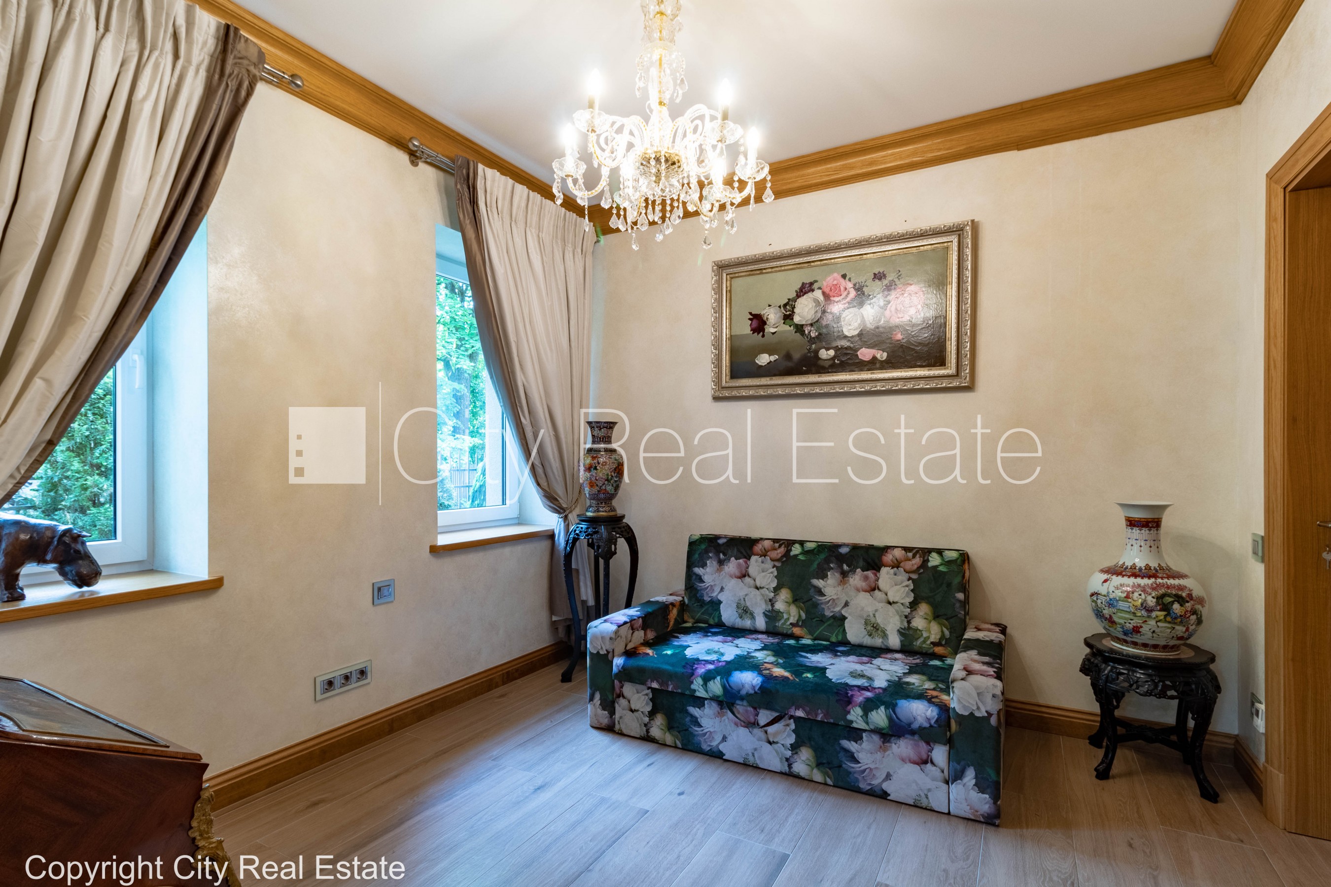 Sludinājumi. Jaunceltne, labiekārtota apzaļumota teritorija, teritorijas iebrauktuves vārti aprīkoti ar Cena: 2000 EUR/mēn Foto #19