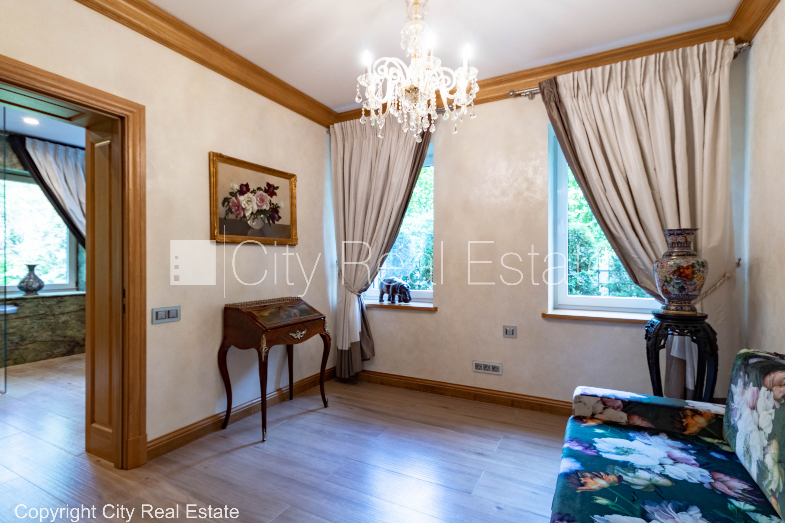 Sludinājumi. Jaunceltne, labiekārtota apzaļumota teritorija, teritorijas iebrauktuves vārti aprīkoti ar Cena: 2000 EUR/mēn Foto #18