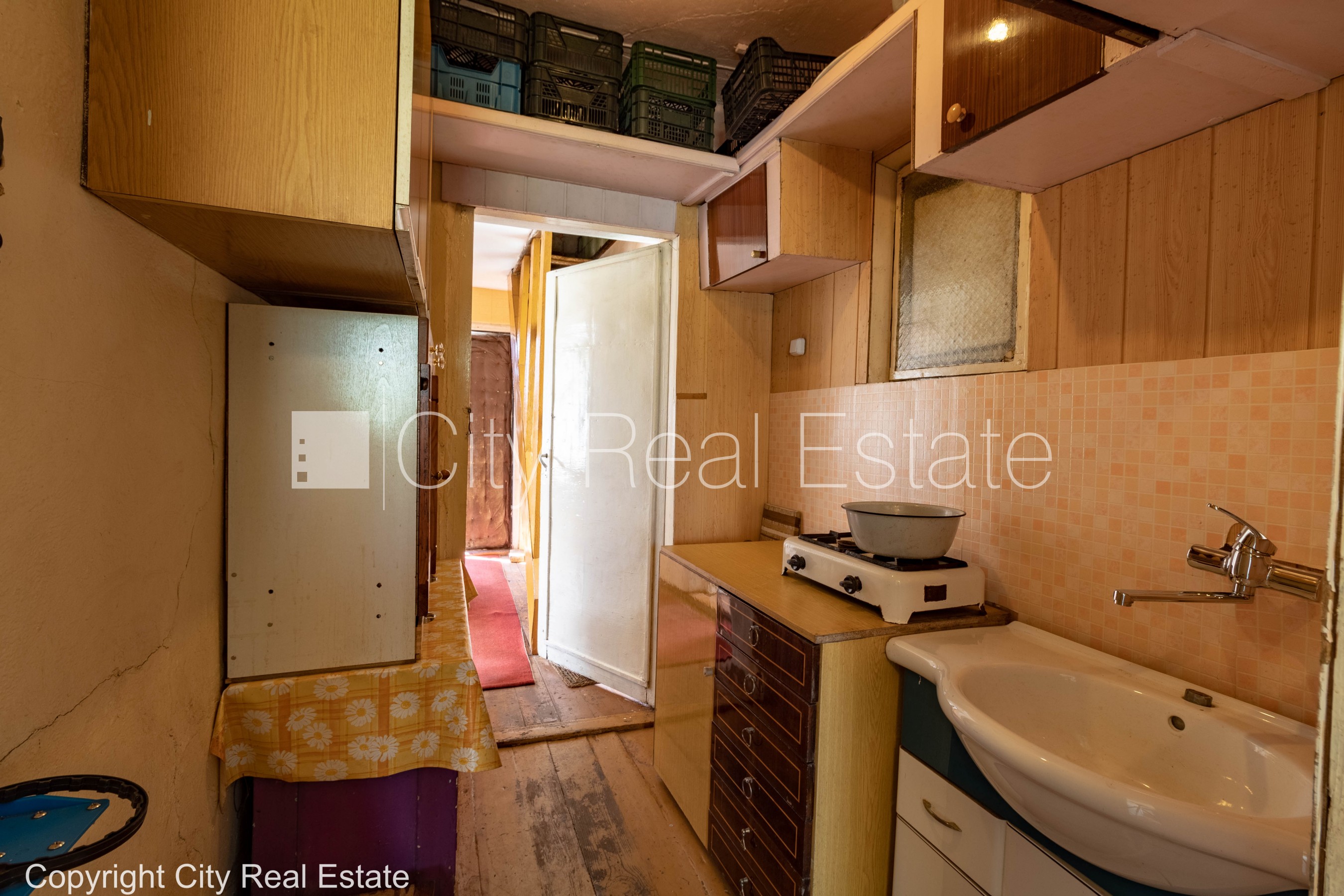 Sludinājumi. Vasarnīca, slēgta teritorija, vieta automašīnai, 2 gab. verandas, istabas izolētas 4 gab., virtuve Cena: 69900 EUR Foto #19