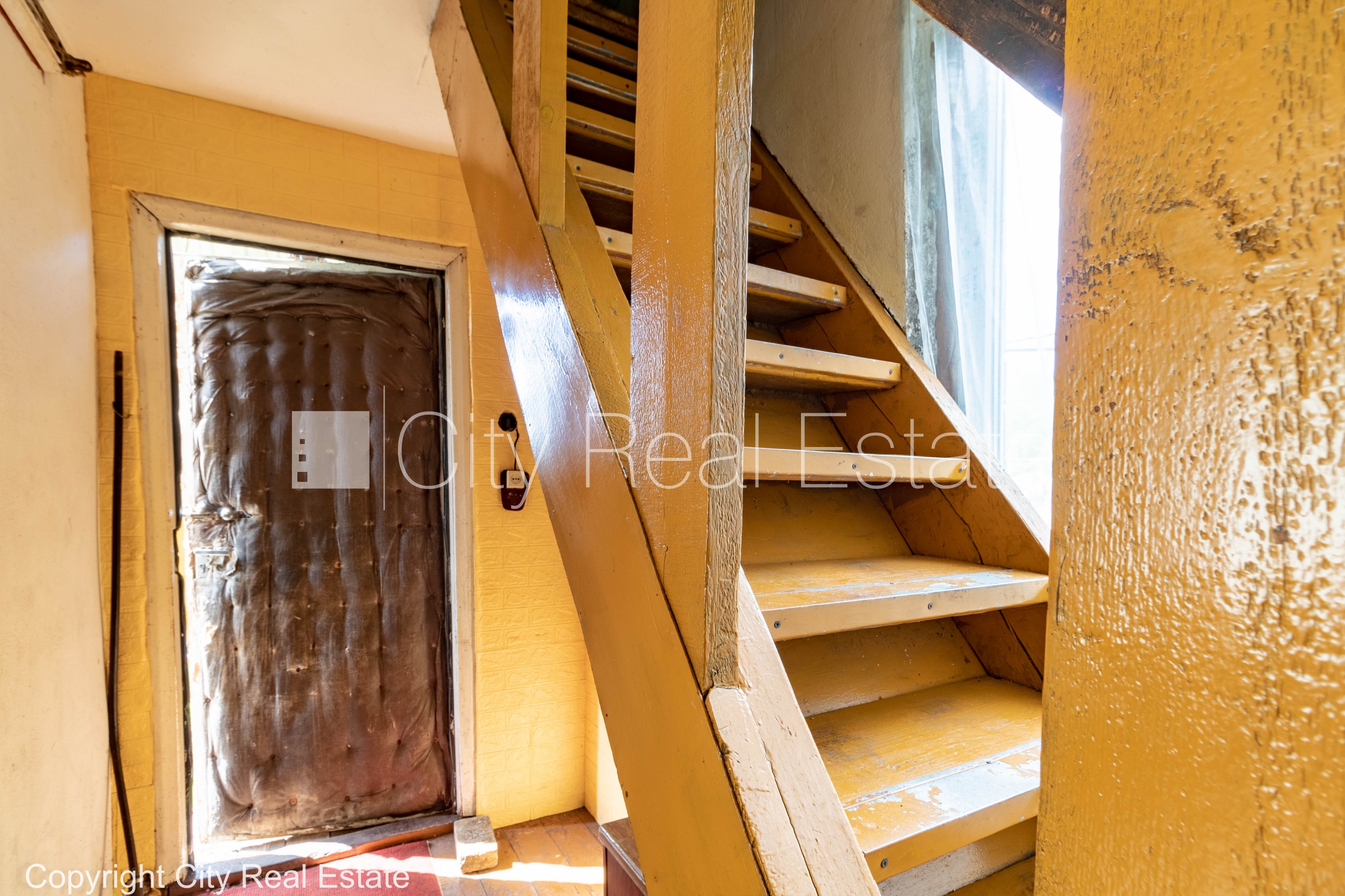 Sludinājumi. Vasarnīca, slēgta teritorija, vieta automašīnai, 2 gab. verandas, istabas izolētas 4 gab., virtuve Cena: 69900 EUR Foto #20