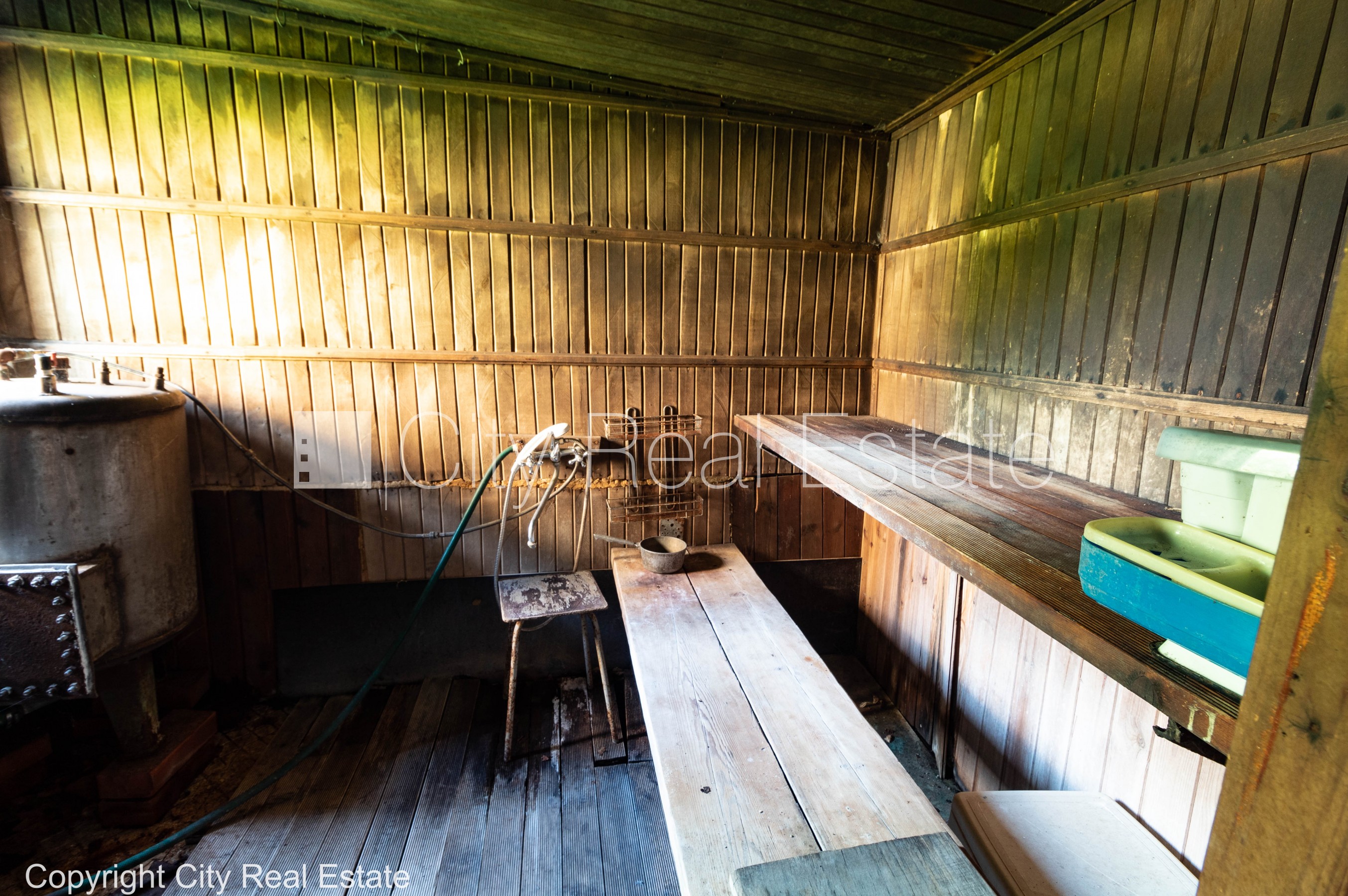 Sludinājumi. Vasarnīca, slēgta teritorija, vieta automašīnai, 2 gab. verandas, istabas izolētas 4 gab., virtuve Cena: 69900 EUR Foto #24