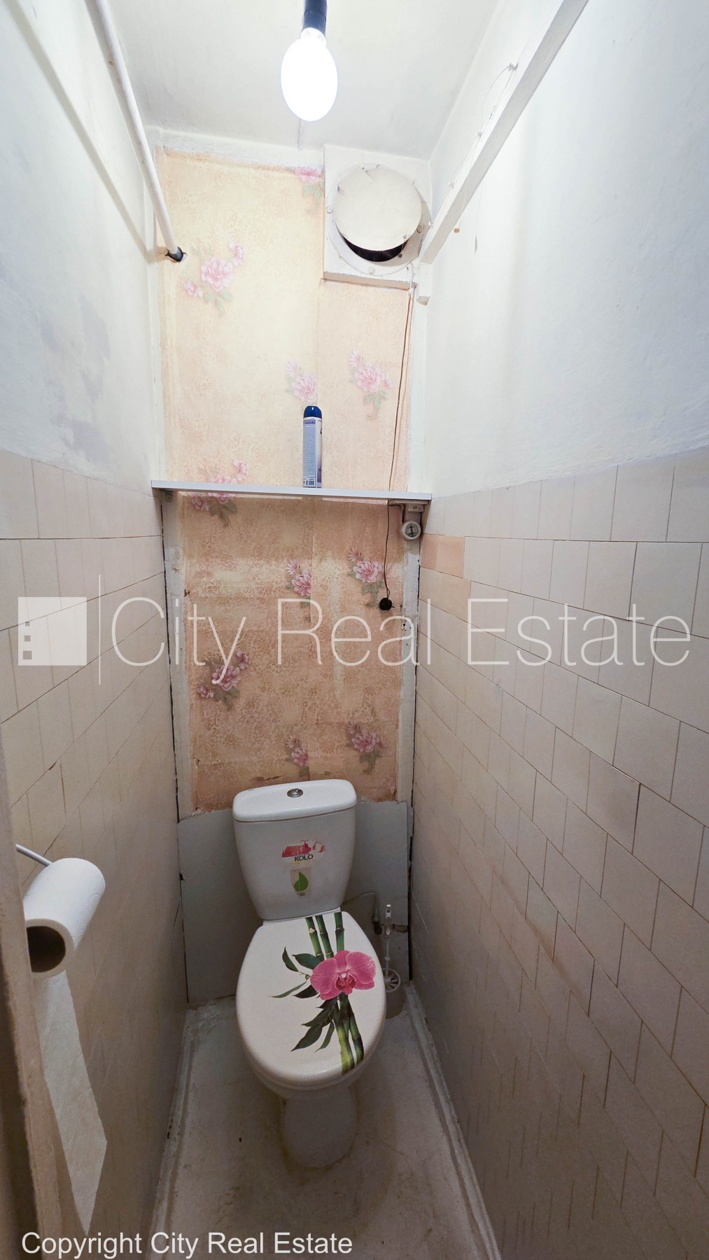 Sludinājumi. Kāpņu telpa pēc kosmētiskā remonta, lodžija, istabas izolētas 2 gab., centrālā apkure, sanitārais Cena: 46200 EUR Foto #19