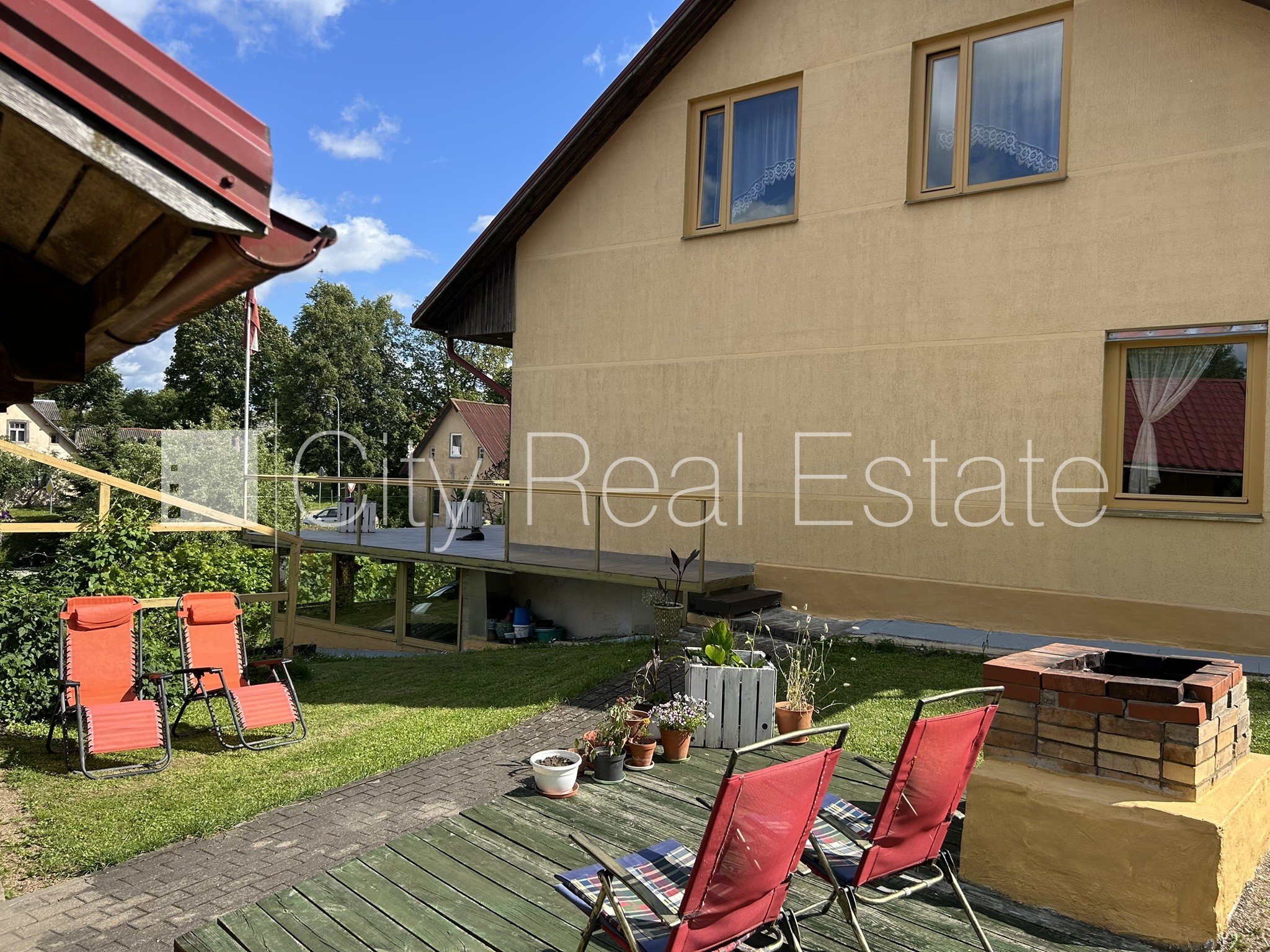 Sludinājumi. Zeme īpašumā, metāla jumta segums, gāzbetona bloku sienas, labiekārtota apzaļumota teritorija, Cena: 182890 EUR Foto #5