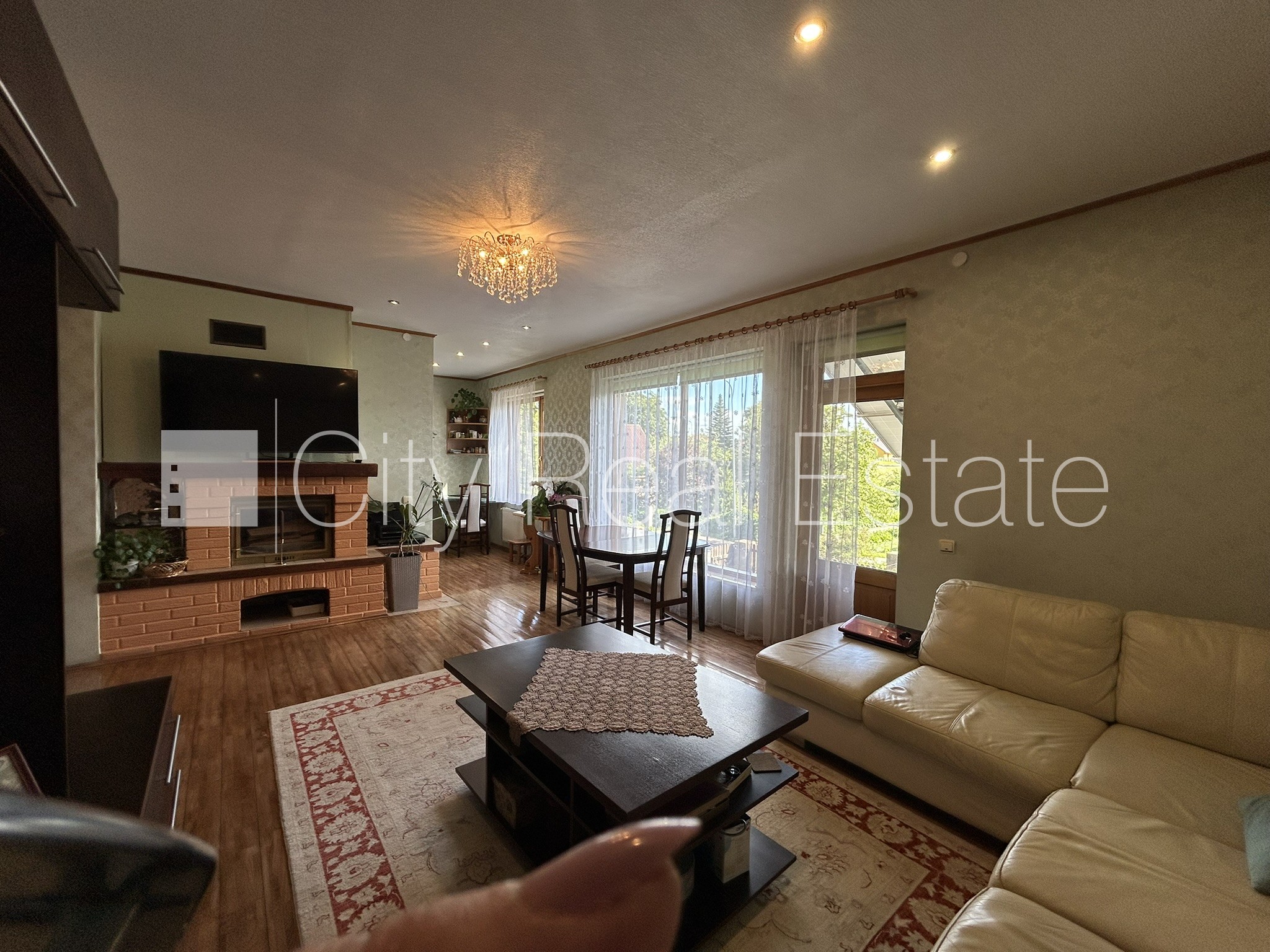 Sludinājumi. Zeme īpašumā, metāla jumta segums, gāzbetona bloku sienas, labiekārtota apzaļumota teritorija, Cena: 182890 EUR Foto #11