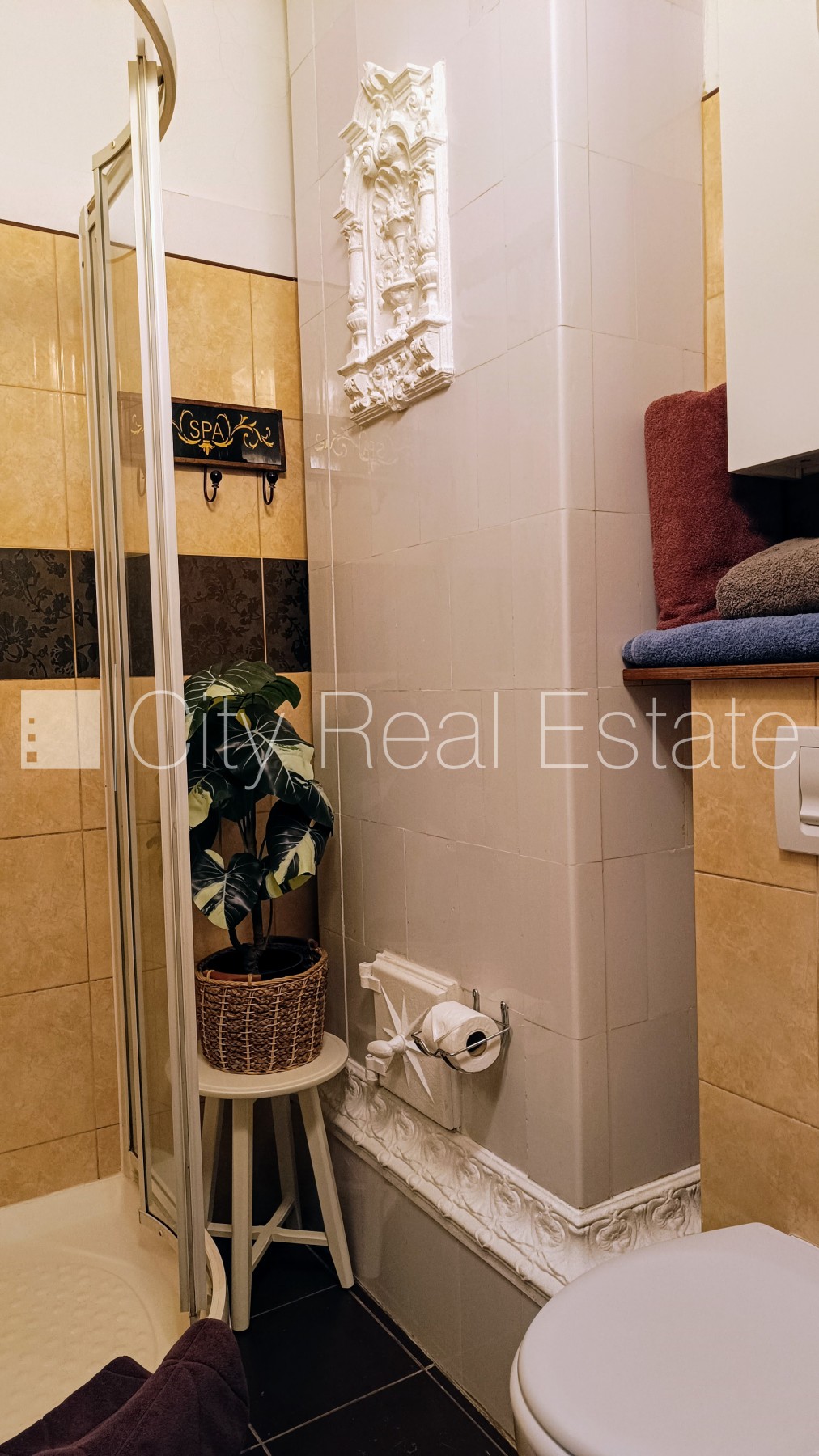 Sludinājumi. Šo dzīvokli izīrē pa diennaktīm (īstermiņa īre), īres cena sludinājumā norādīta par vienu diennakts Cena: 80 EUR/mēn Foto #12