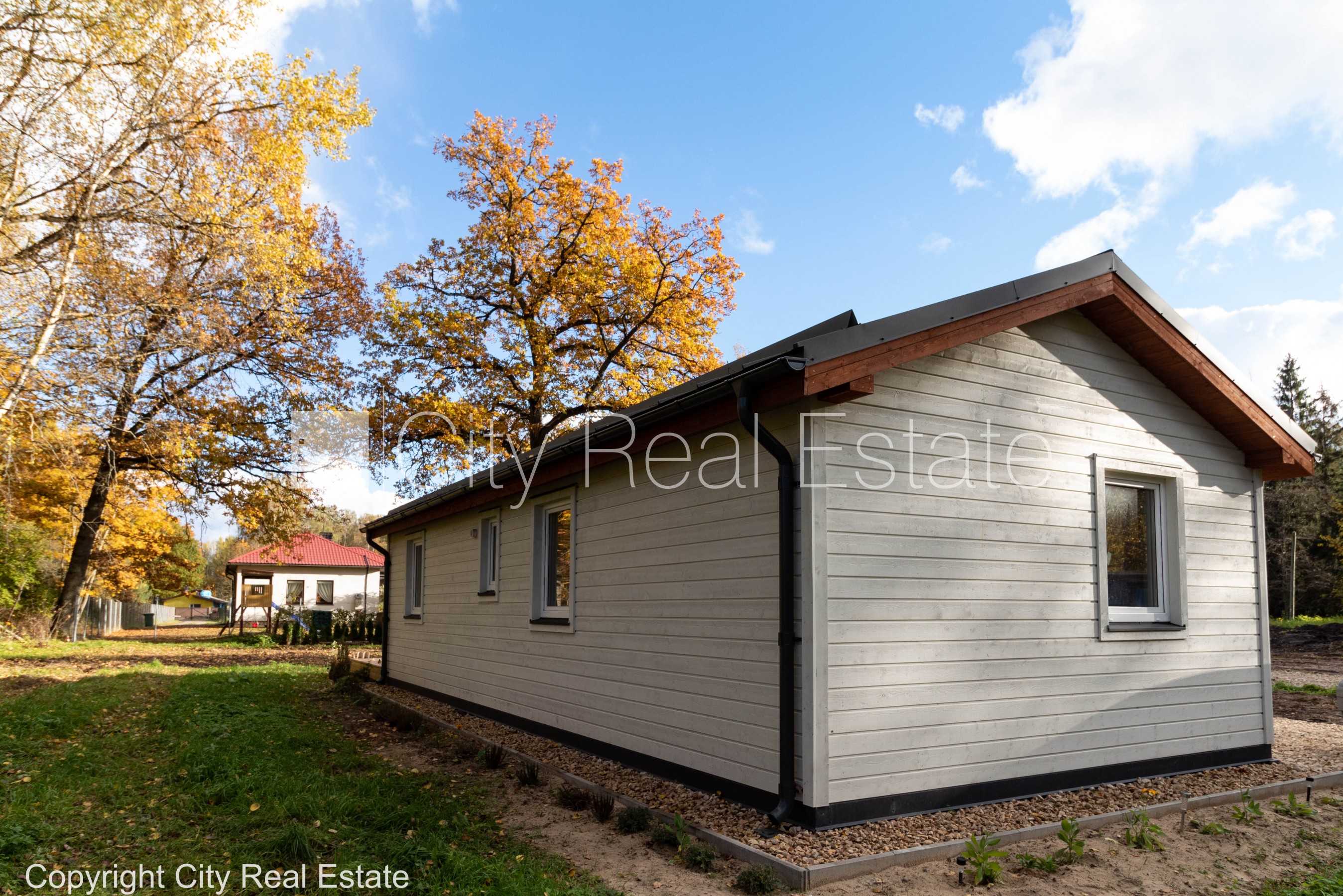 Sludinājumi. Privātmāja, koka māja, energo efektīva māja, vieta vairākām automašīnām, terase 40 m2, guļamistabu Cena: 125000 EUR Foto #15