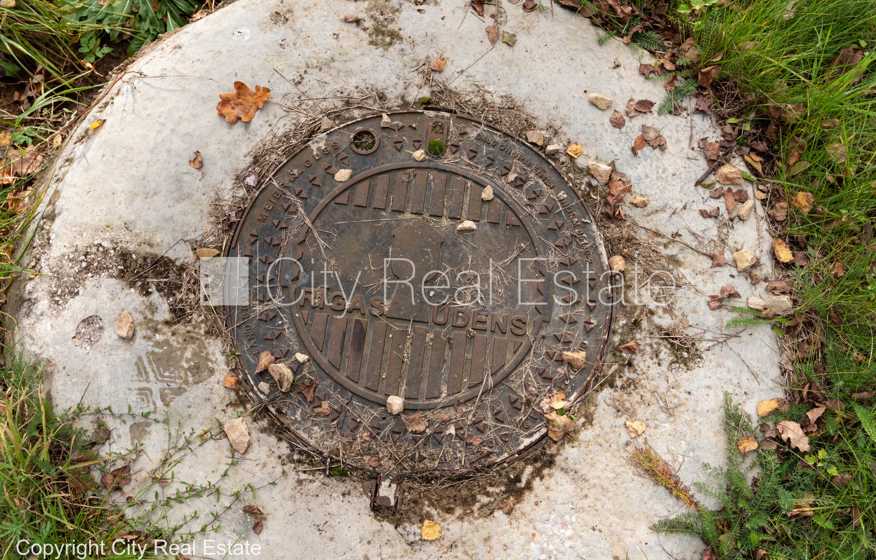 Sludinājumi. Privātmāja, koka māja, energo efektīva māja, vieta vairākām automašīnām, terase 40 m2, guļamistabu Cena: 125000 EUR Foto #16