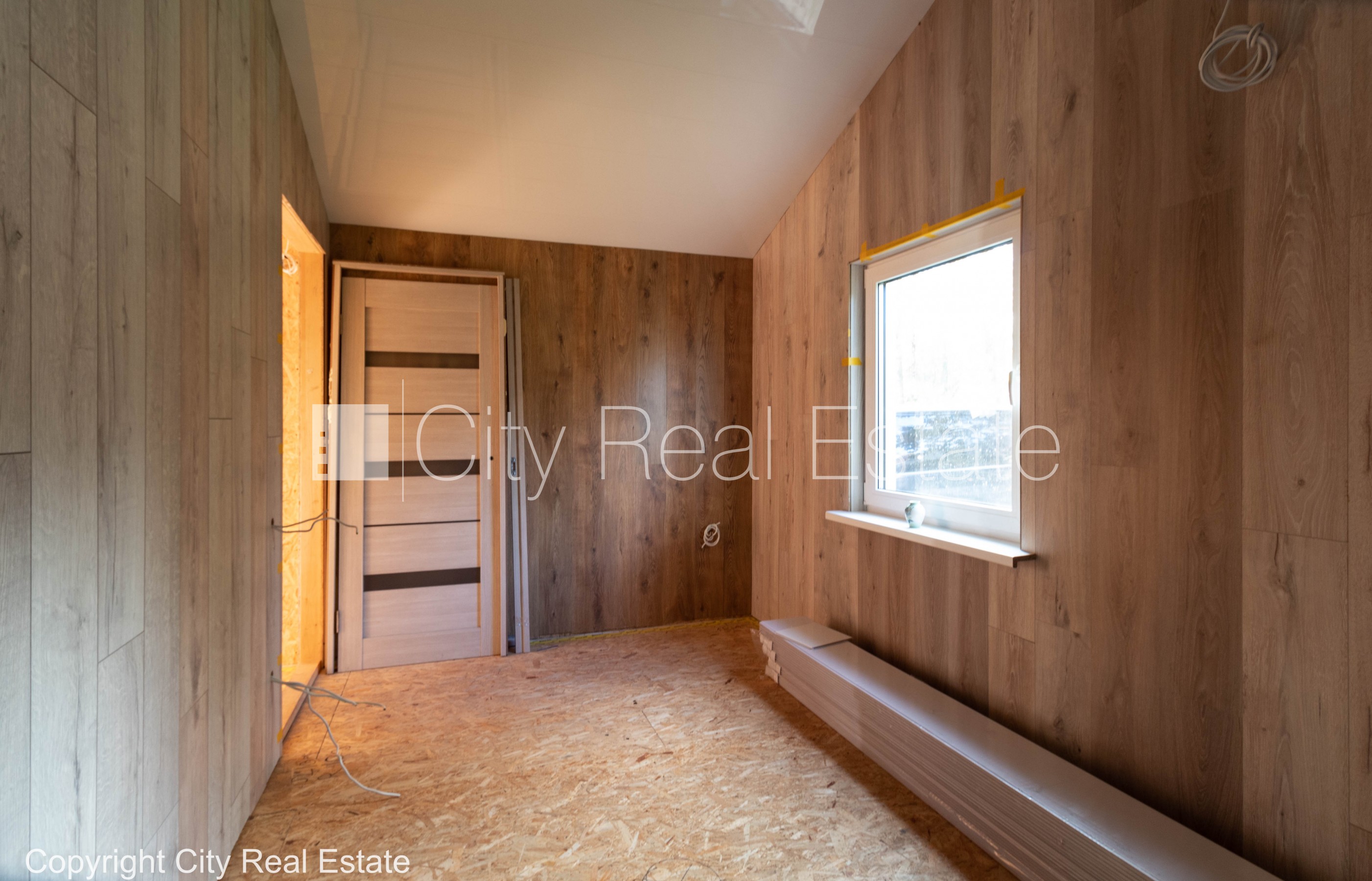 Sludinājumi. Privātmāja, koka māja, energo efektīva māja, vieta vairākām automašīnām, terase 40 m2, guļamistabu Cena: 125000 EUR Foto #10