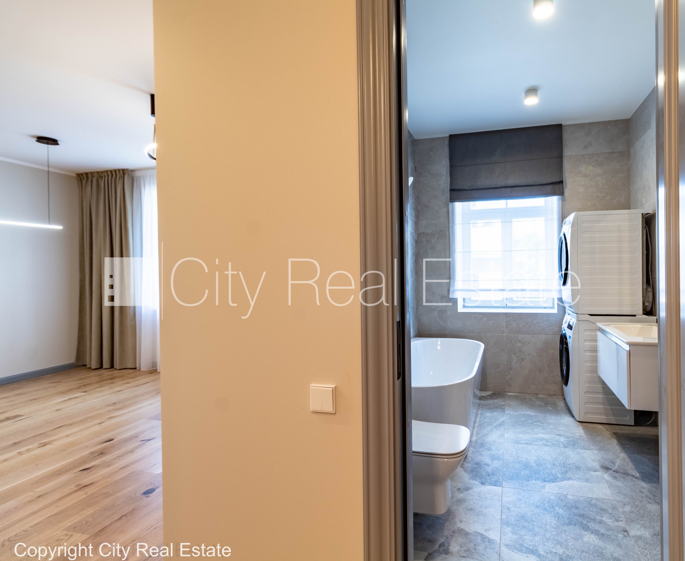 Sludinājumi. Jaunceltne, pagalma māja, labiekārtots apzaļumots pagalms, iespēja nomāt autostāvvietu, pagalmā Cena: 750 EUR/mēn Foto #12