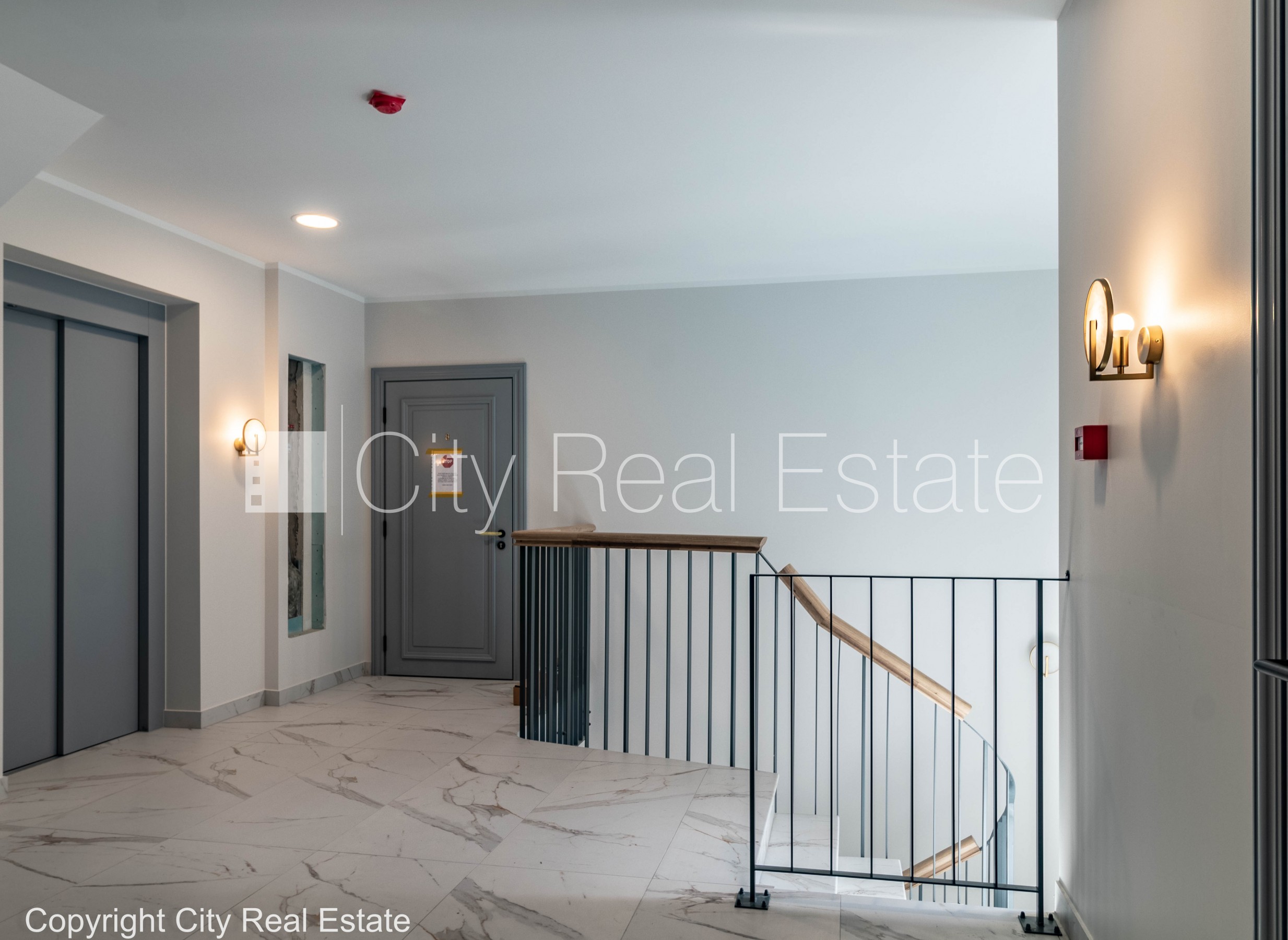 Sludinājumi. Jaunceltne, pagalma māja, labiekārtots apzaļumots pagalms, iespēja nomāt autostāvvietu, pagalmā Cena: 750 EUR/mēn Foto #17