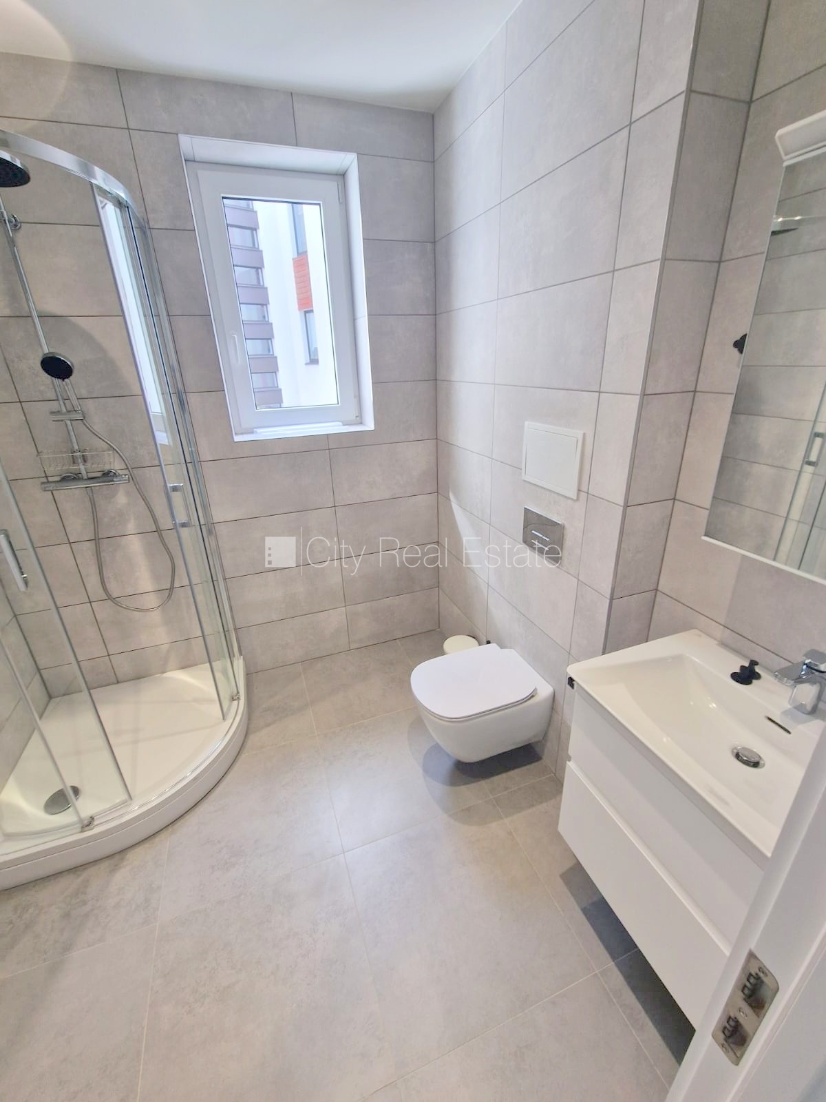 Sludinājumi. Fasādes māja, renovēta māja, labiekārtota apzaļumota teritorija, slēgts pagalms, vieta automašīnai, Cena: 620 EUR/mēn Foto #16
