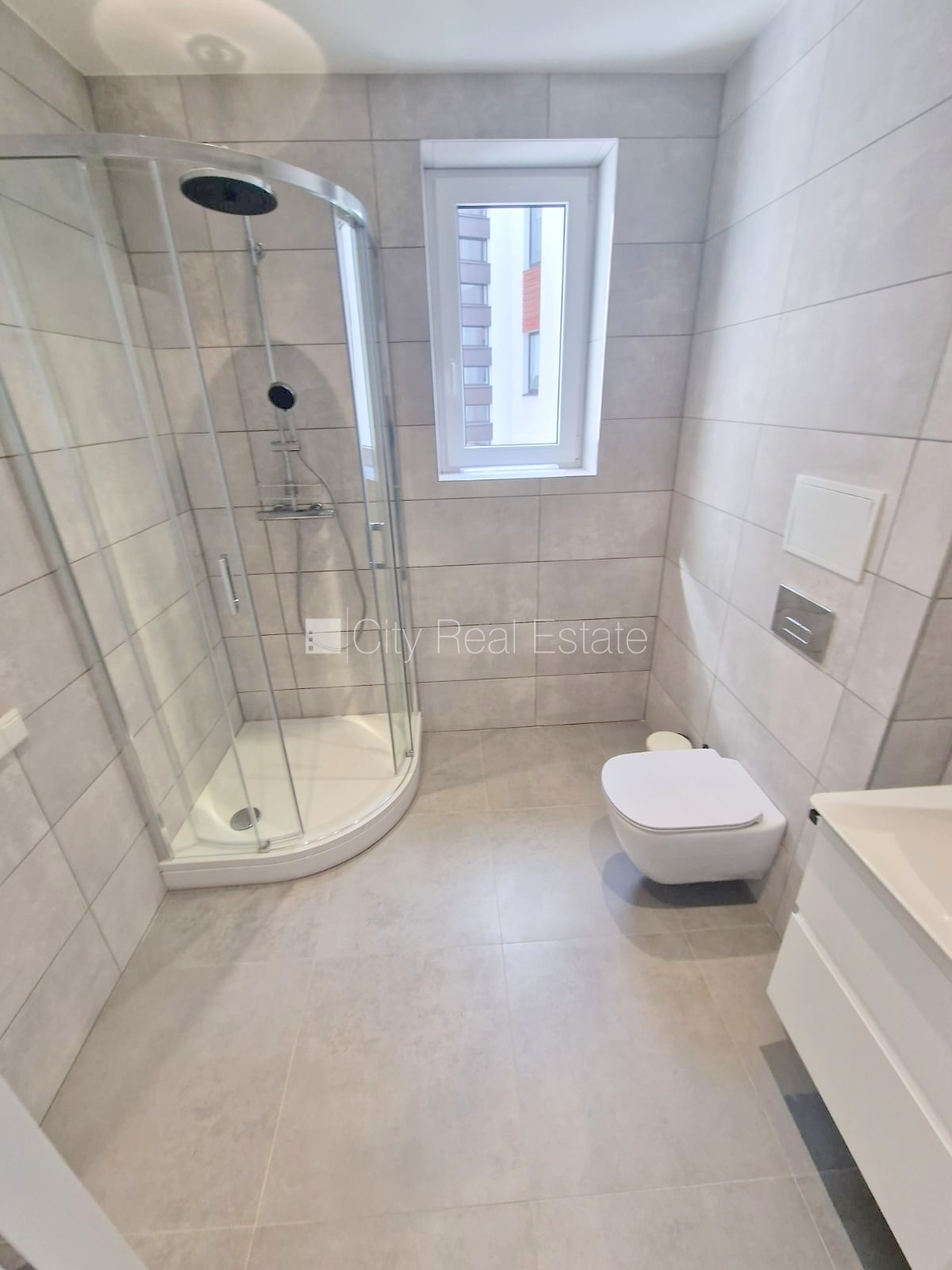 Sludinājumi. Fasādes māja, renovēta māja, labiekārtota apzaļumota teritorija, slēgts pagalms, vieta automašīnai, Cena: 620 EUR/mēn Foto #17