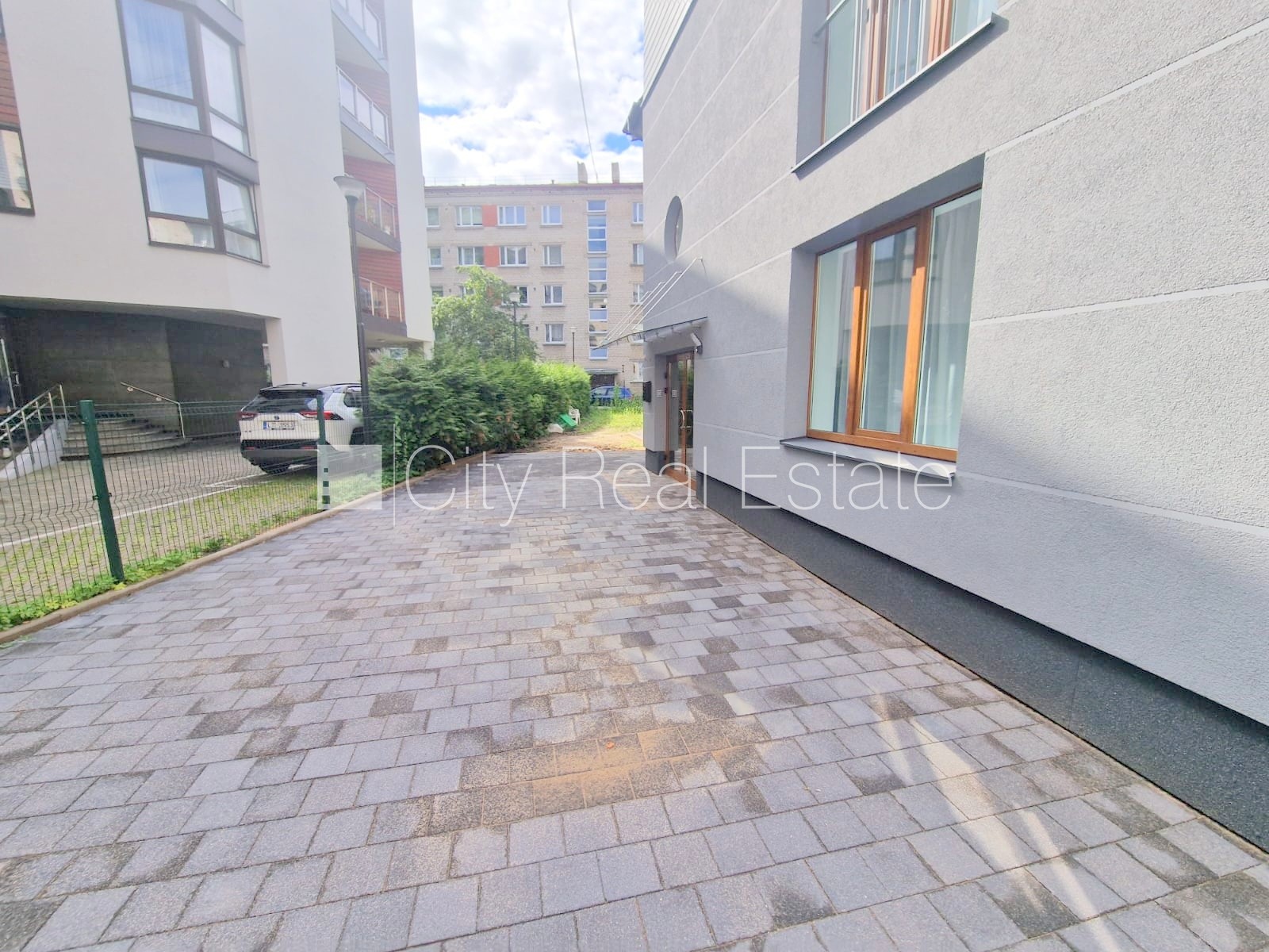 Sludinājumi. Fasādes māja, renovēta māja, slēgts pagalms, iežogota teritorija, vieta automašīnai, ieeja no Cena: 660 EUR/mēn Foto #20